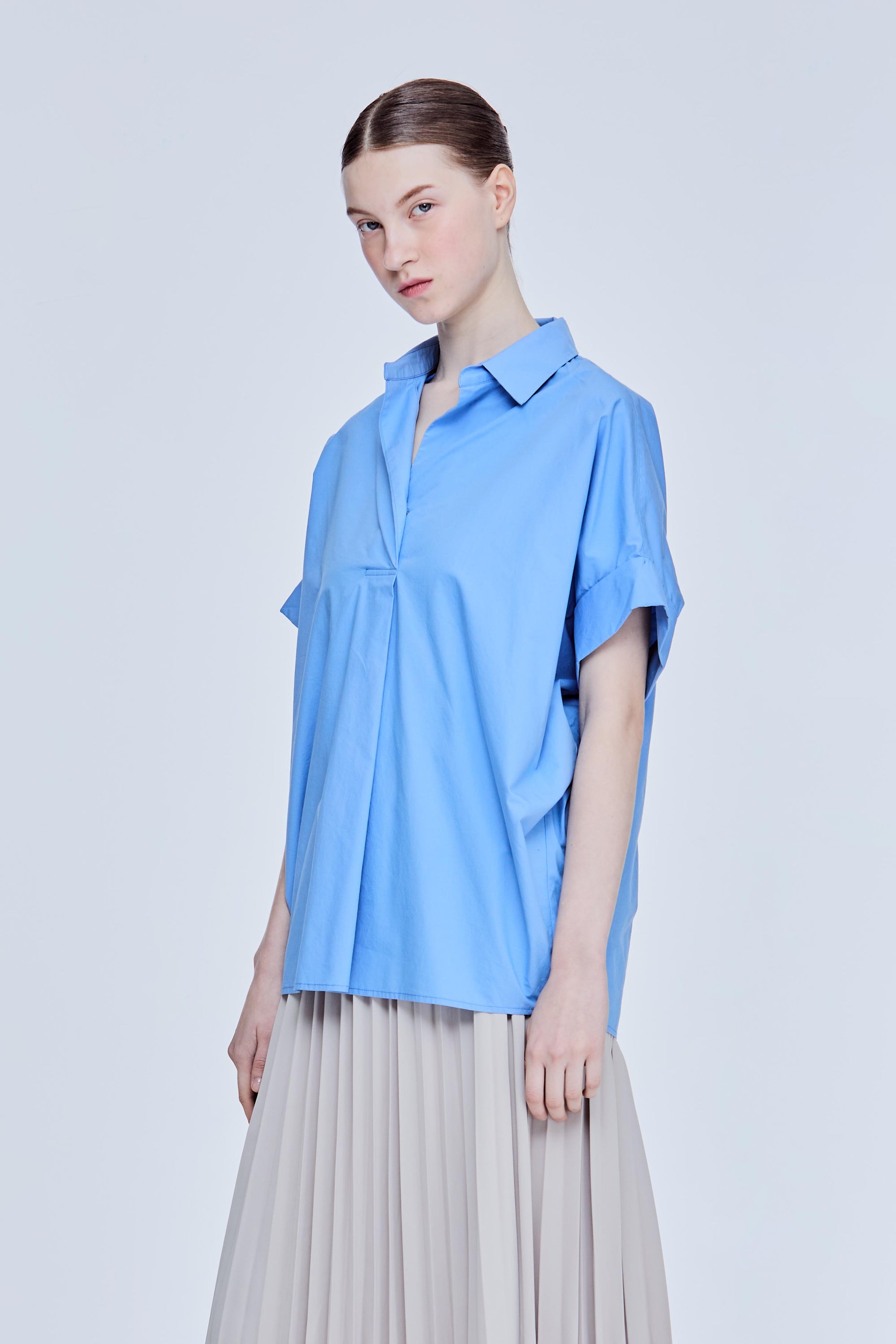 color:CORNFLOWER