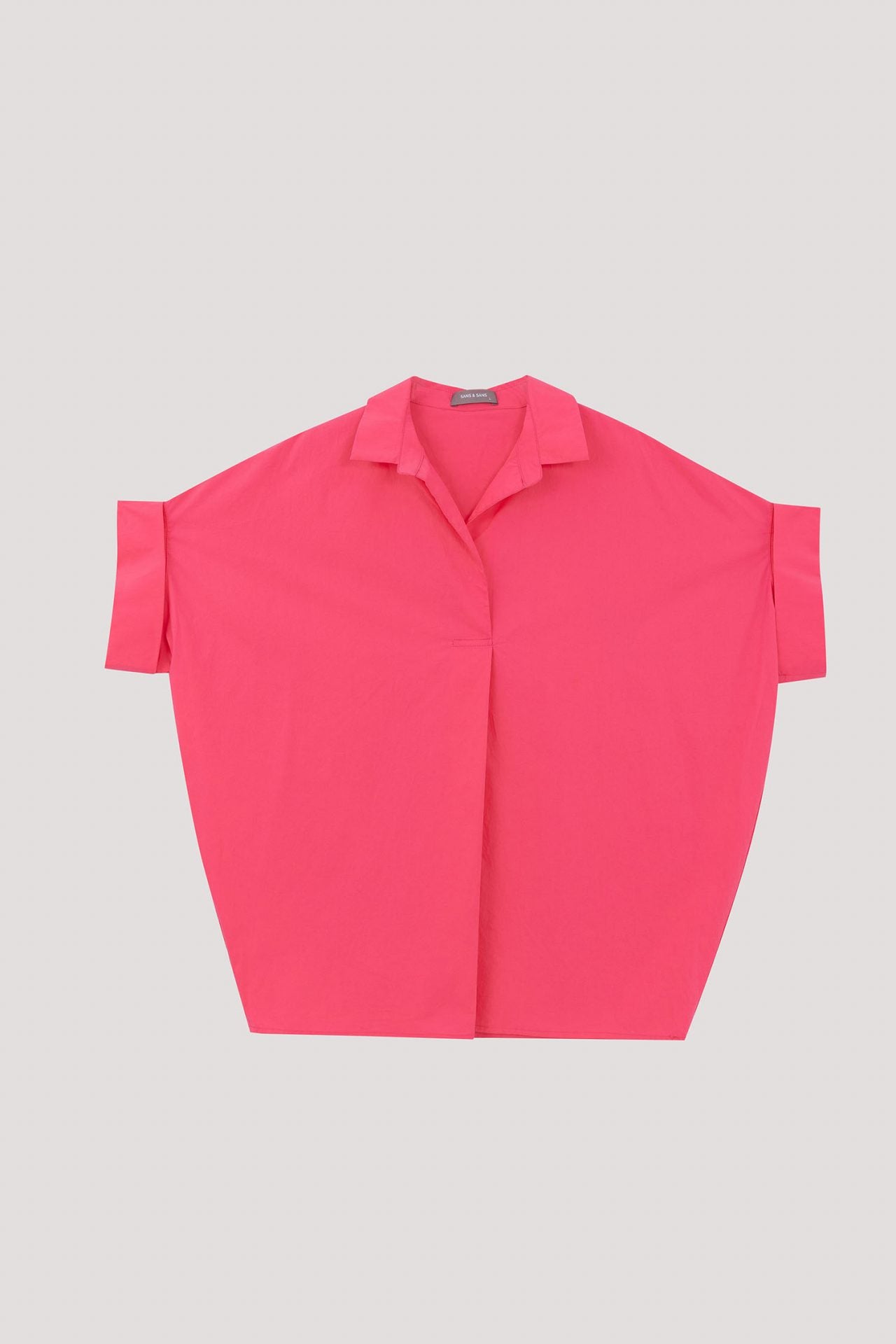 color:PINK