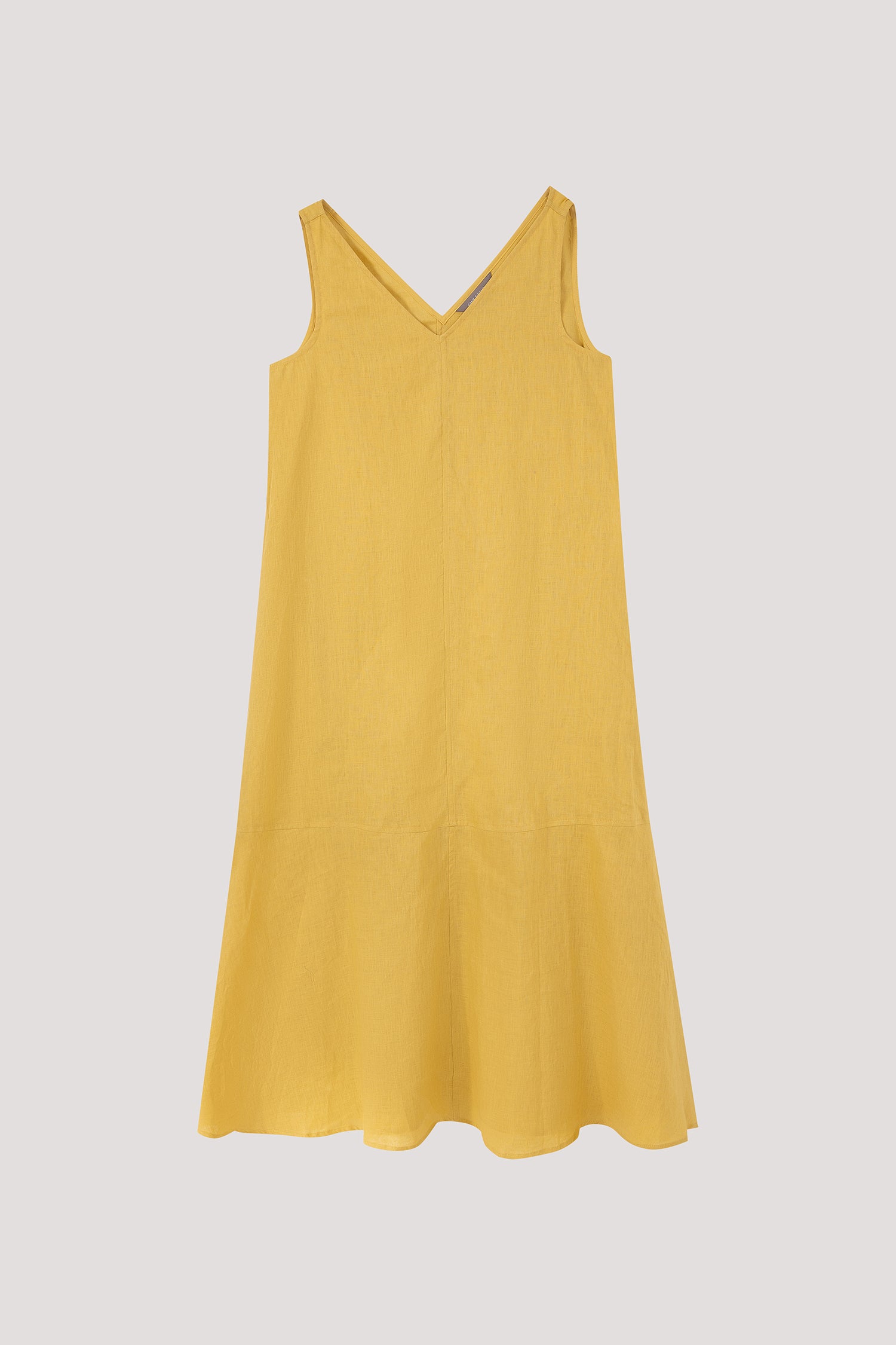 color:YELLOW