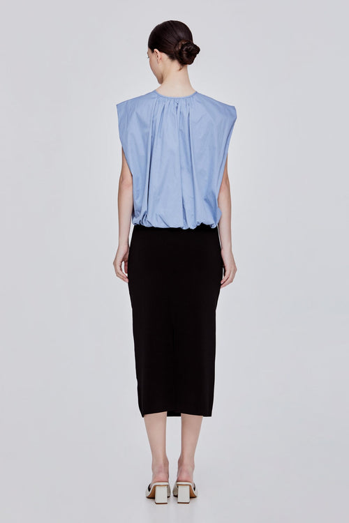 color:STEEL BLUE