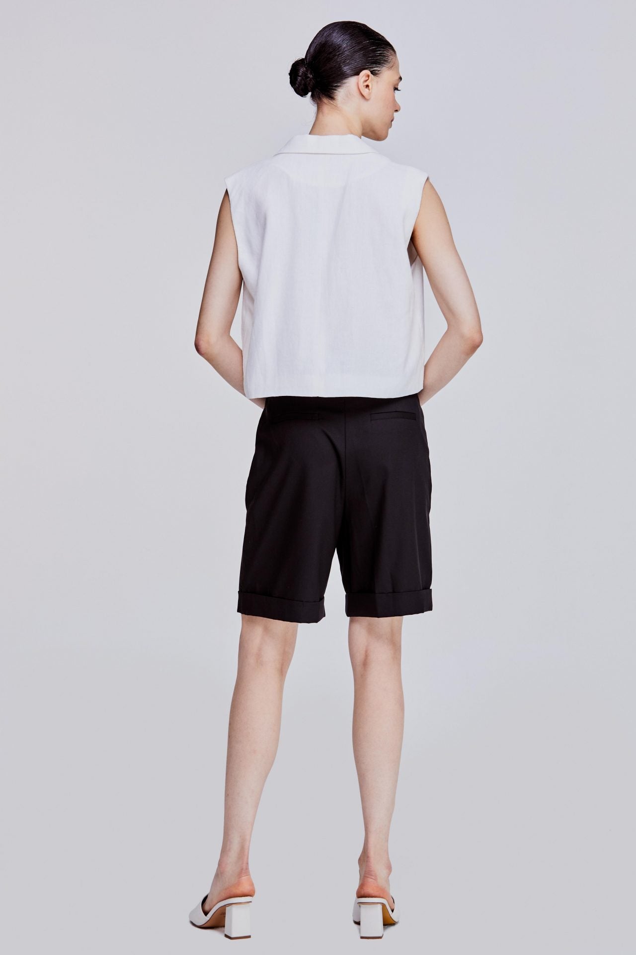 color:IVORY