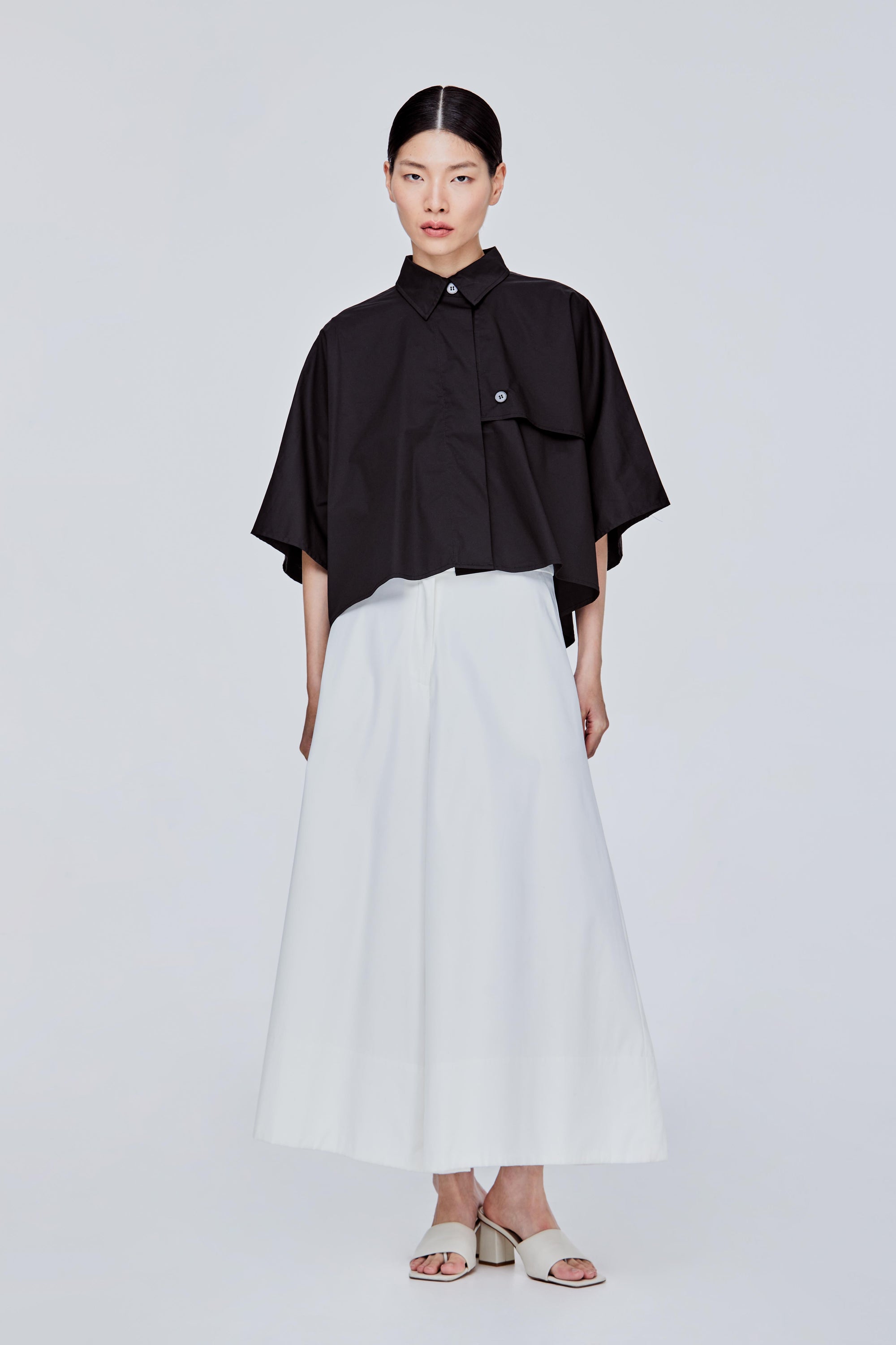 color:NOIR