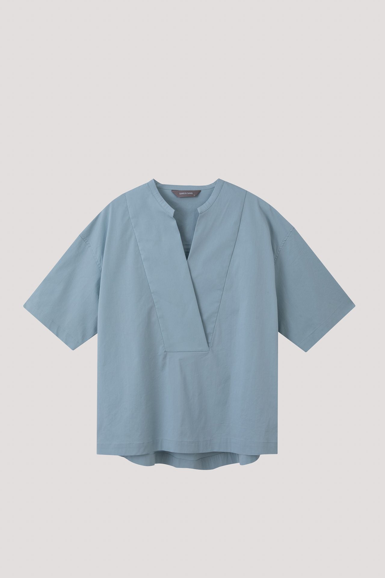 color:AQUA BLUE