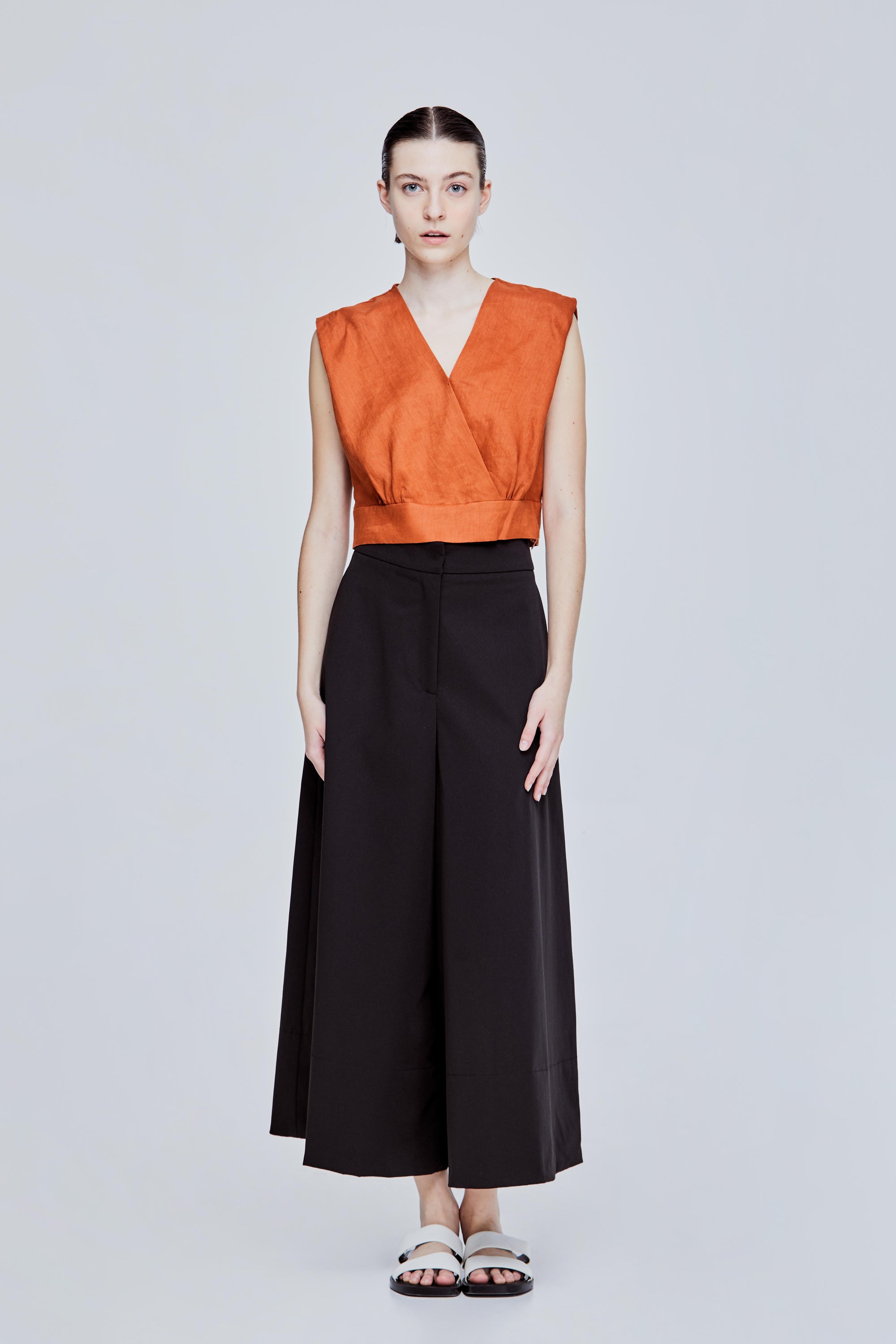 color:CAMEL