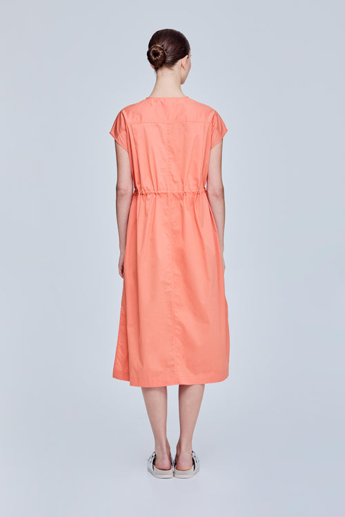 color:ORANGE