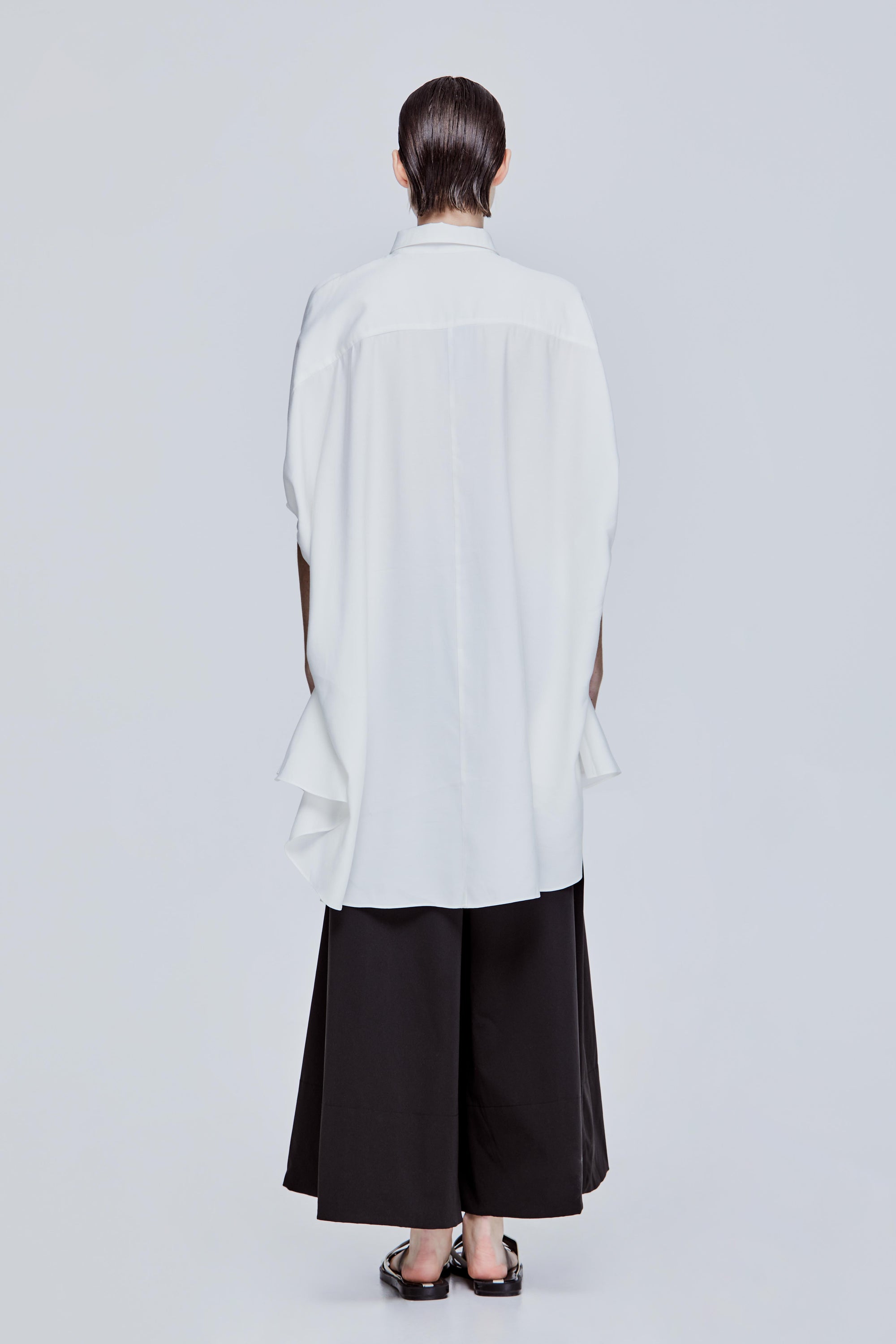 color:IVORY