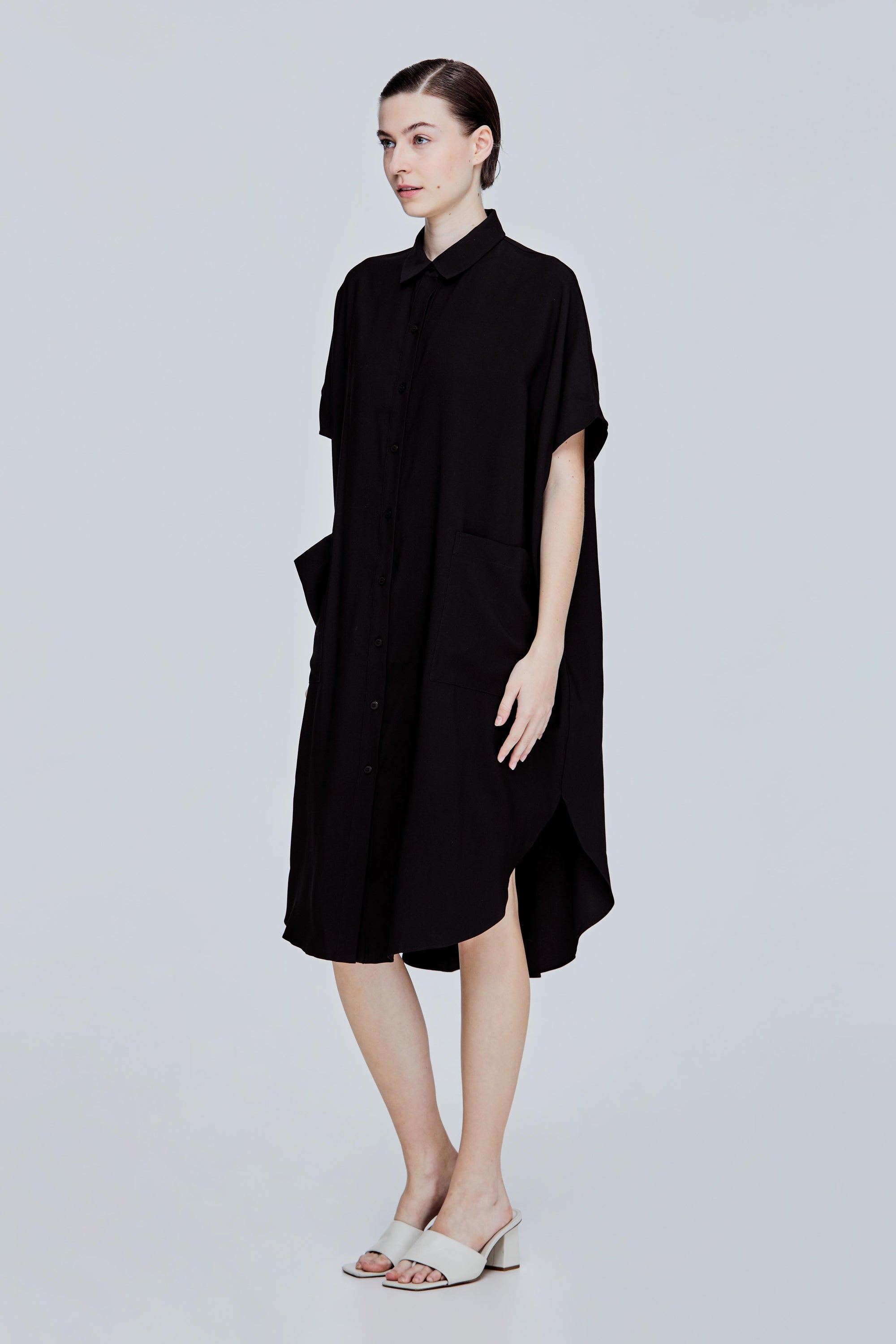 color:NOIR