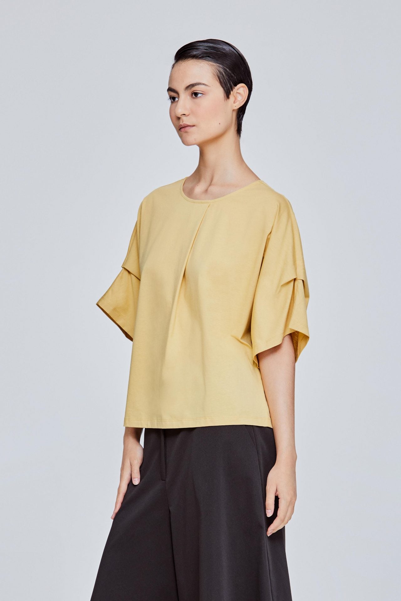 color:MELLOW