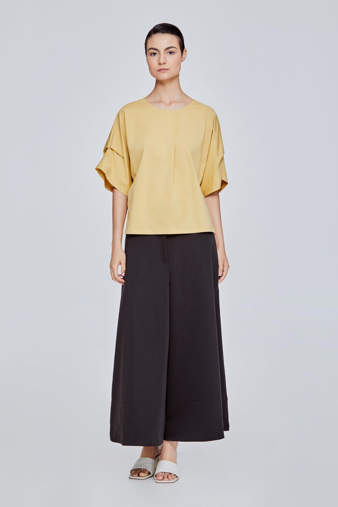 color:MELLOW