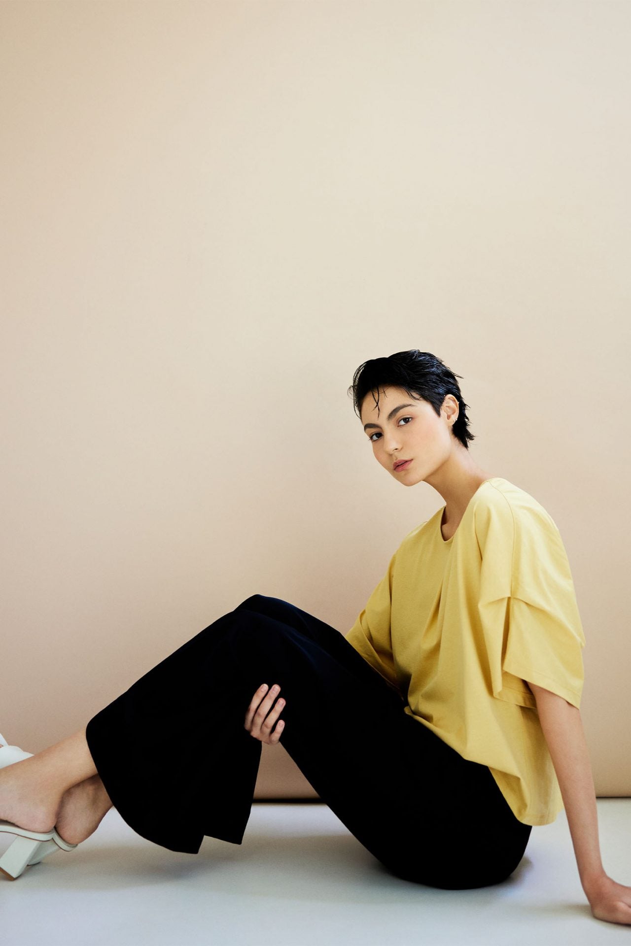 color:MELLOW