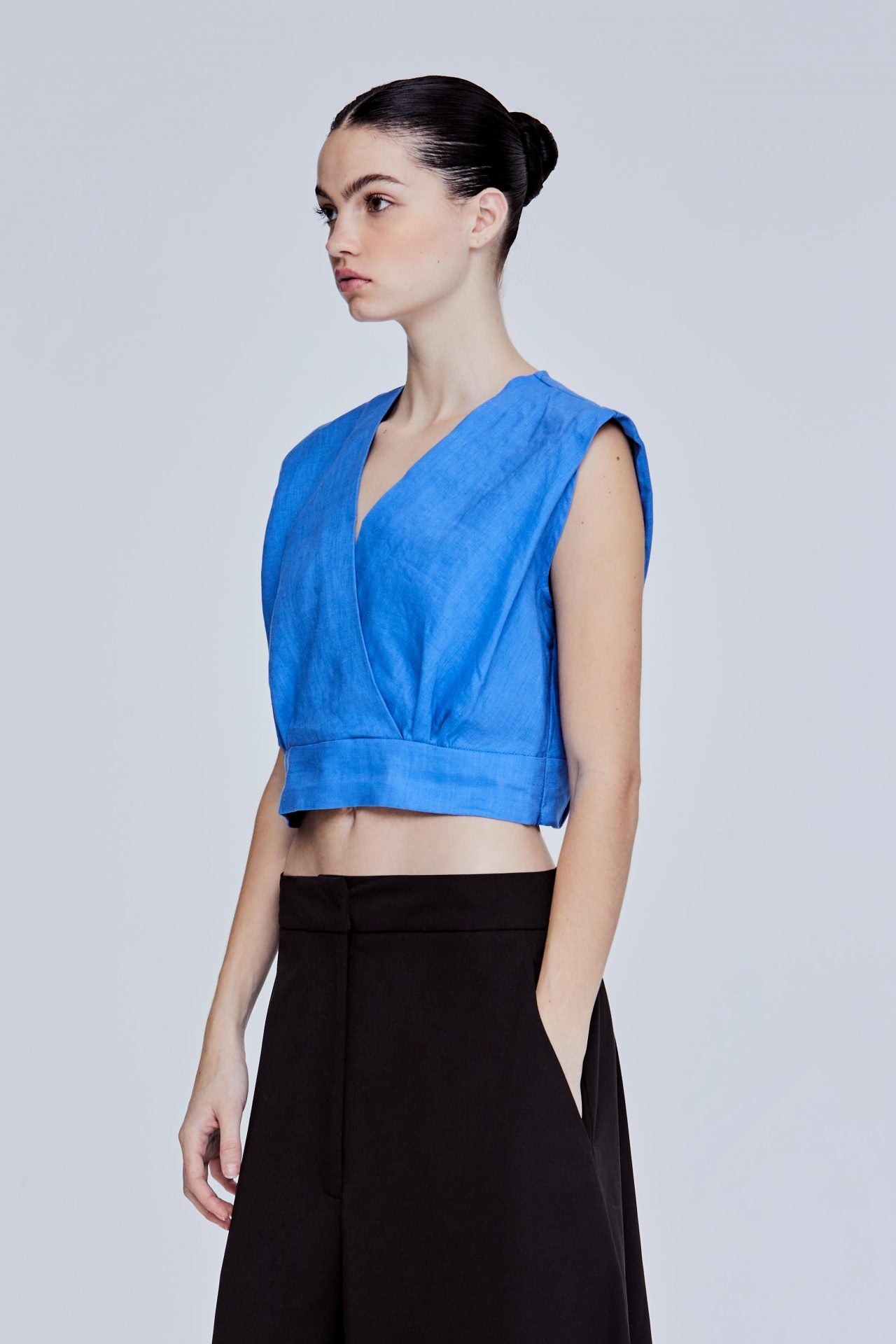 color:AZURE BLUE