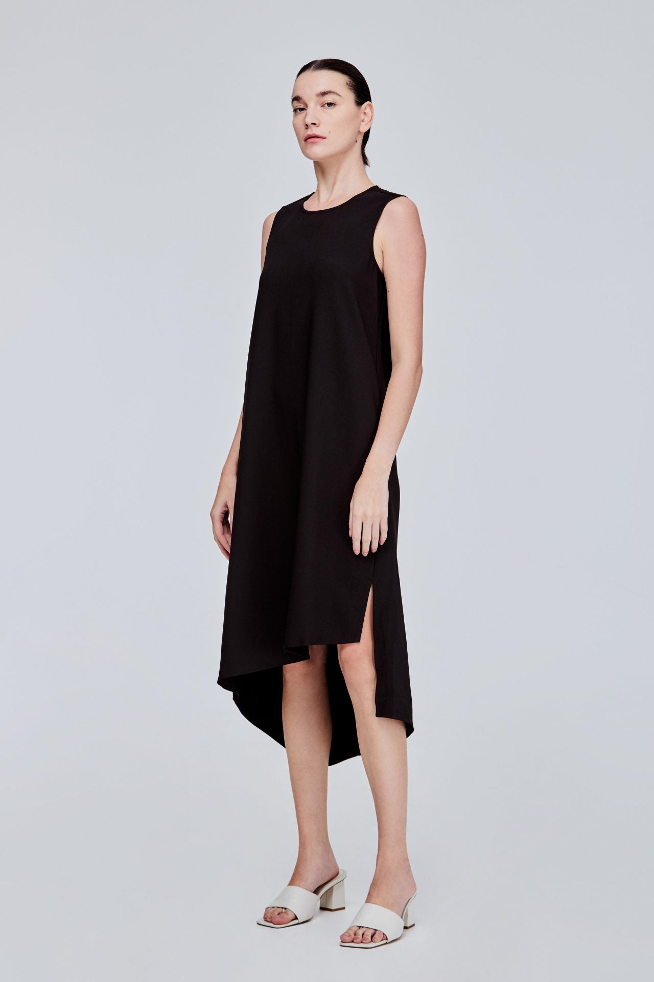 color:NOIR
