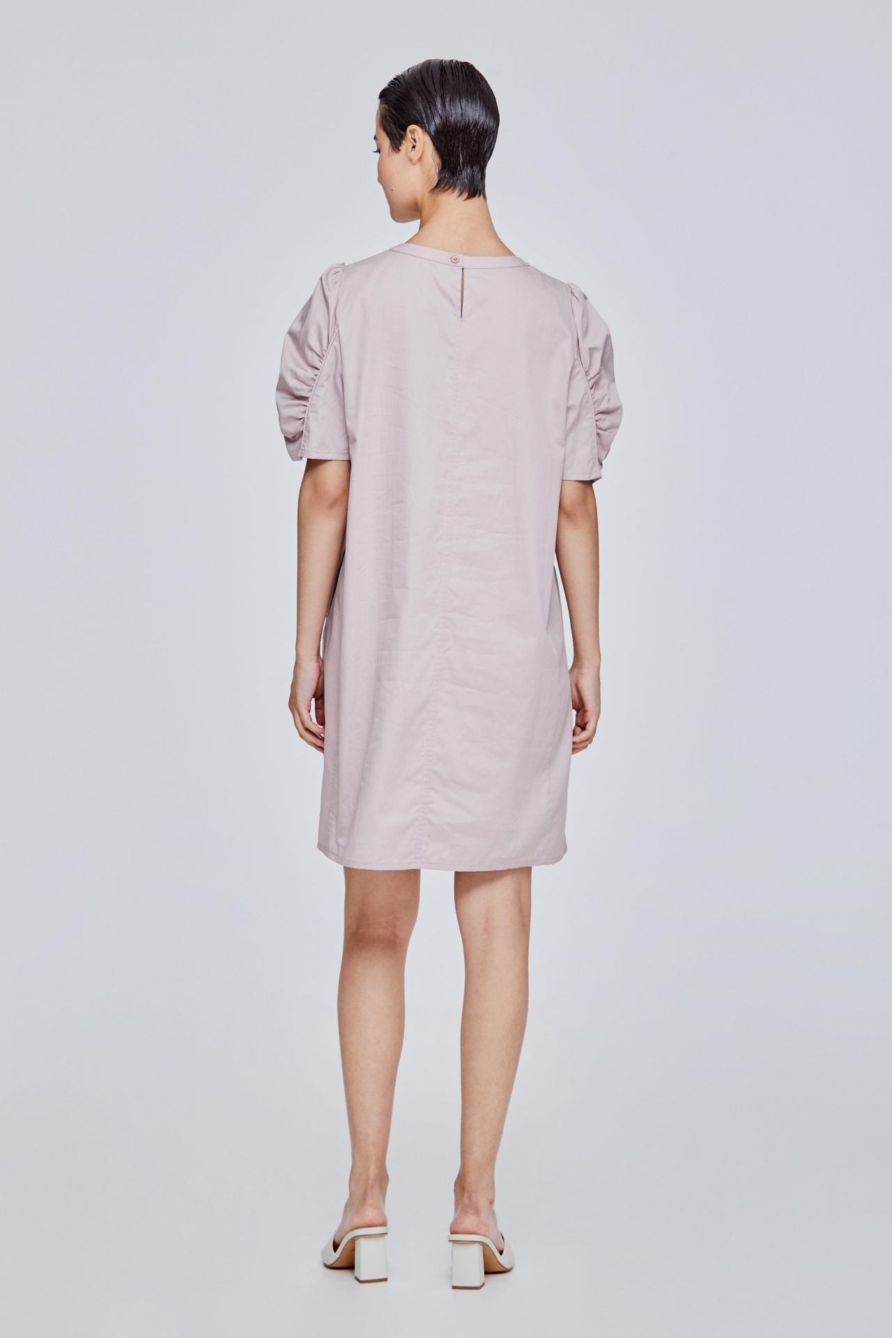 color:HEATHER