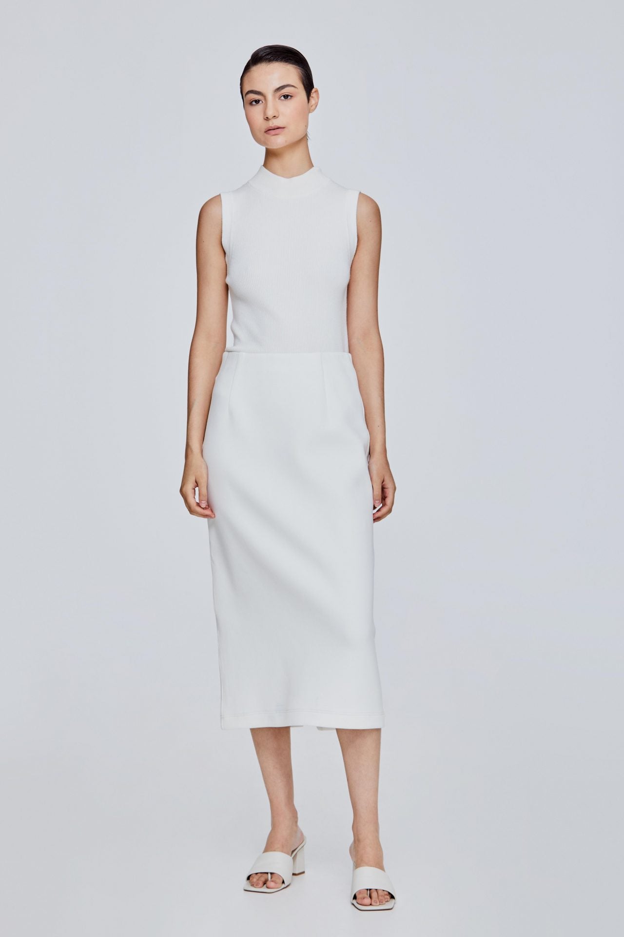 color:IVORY