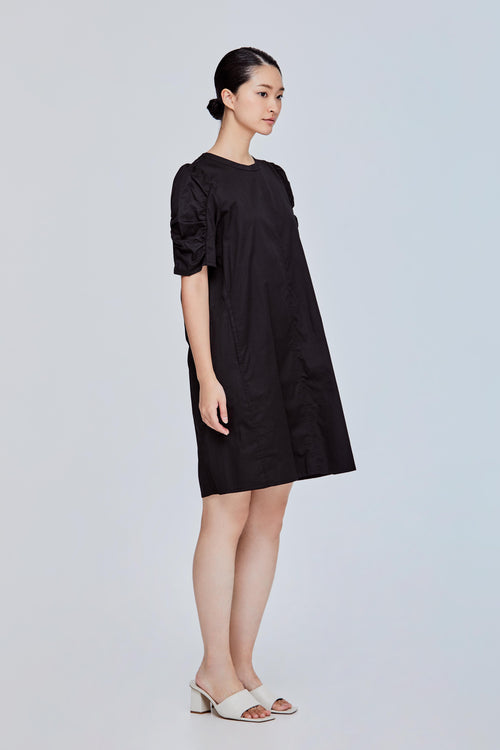 color:NOIR