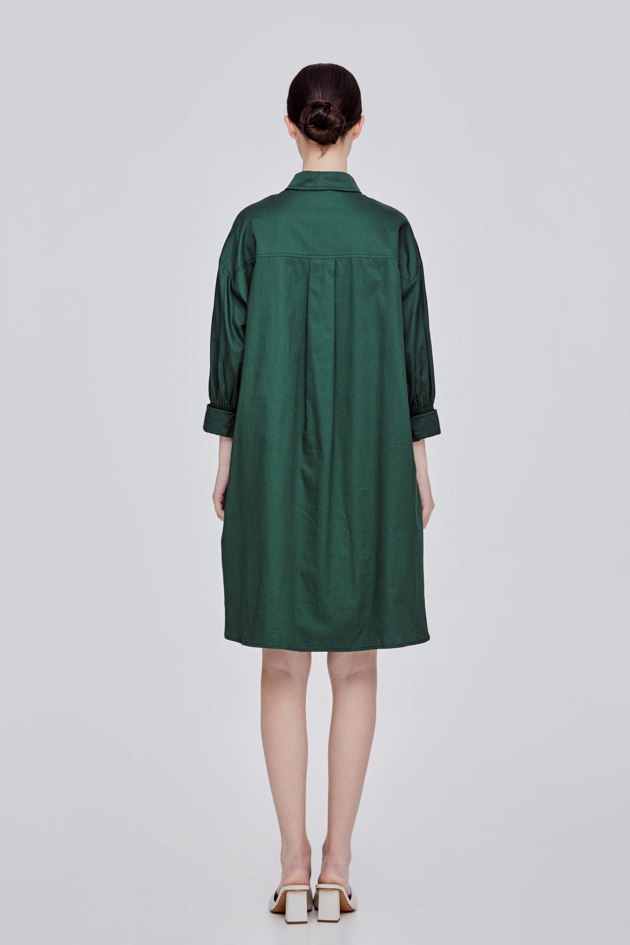 color:DARK GREEN
