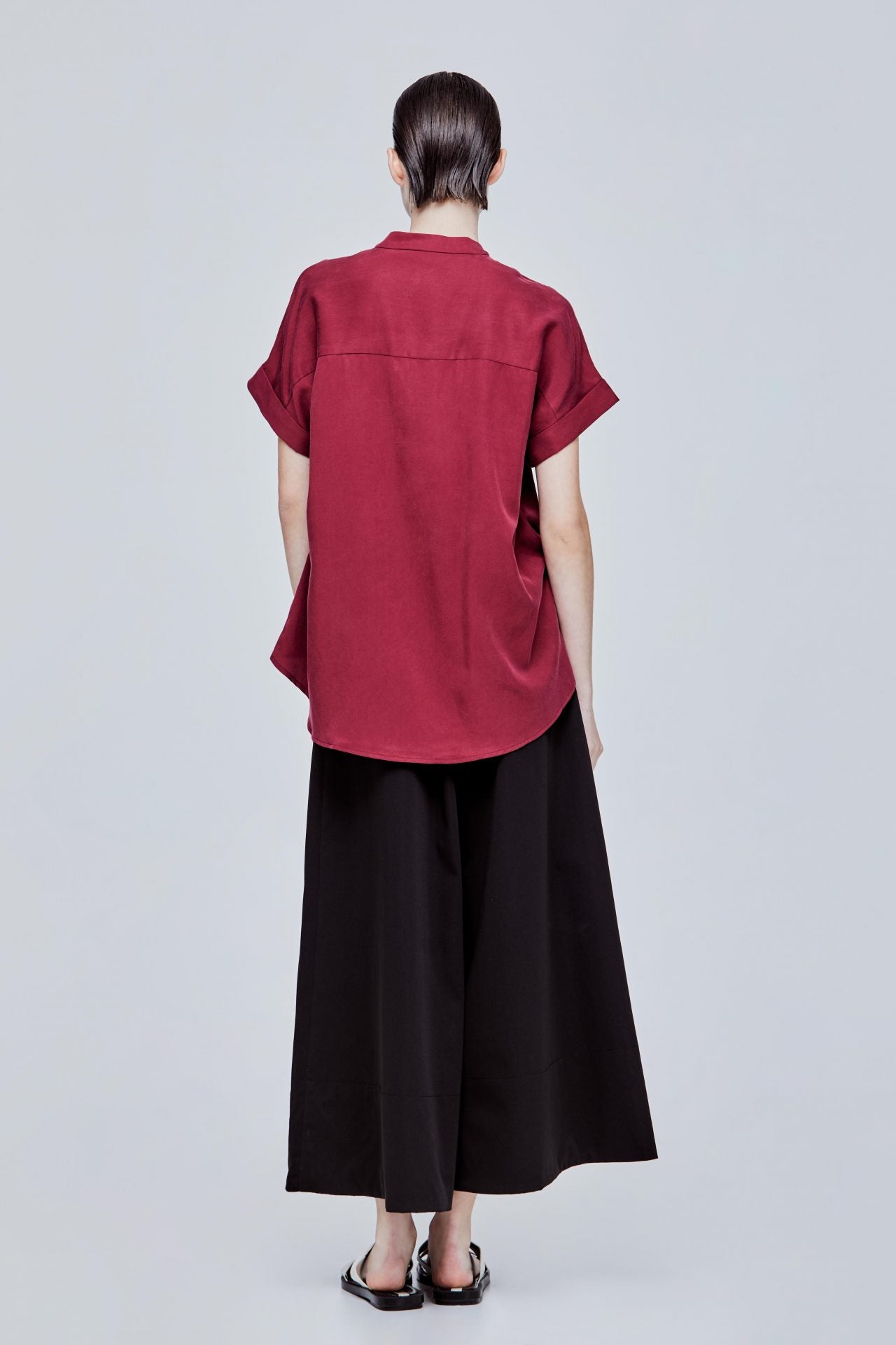 color:MAROON