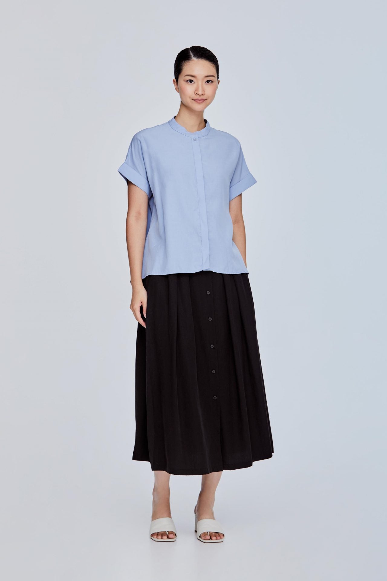color:STEEL BLUE