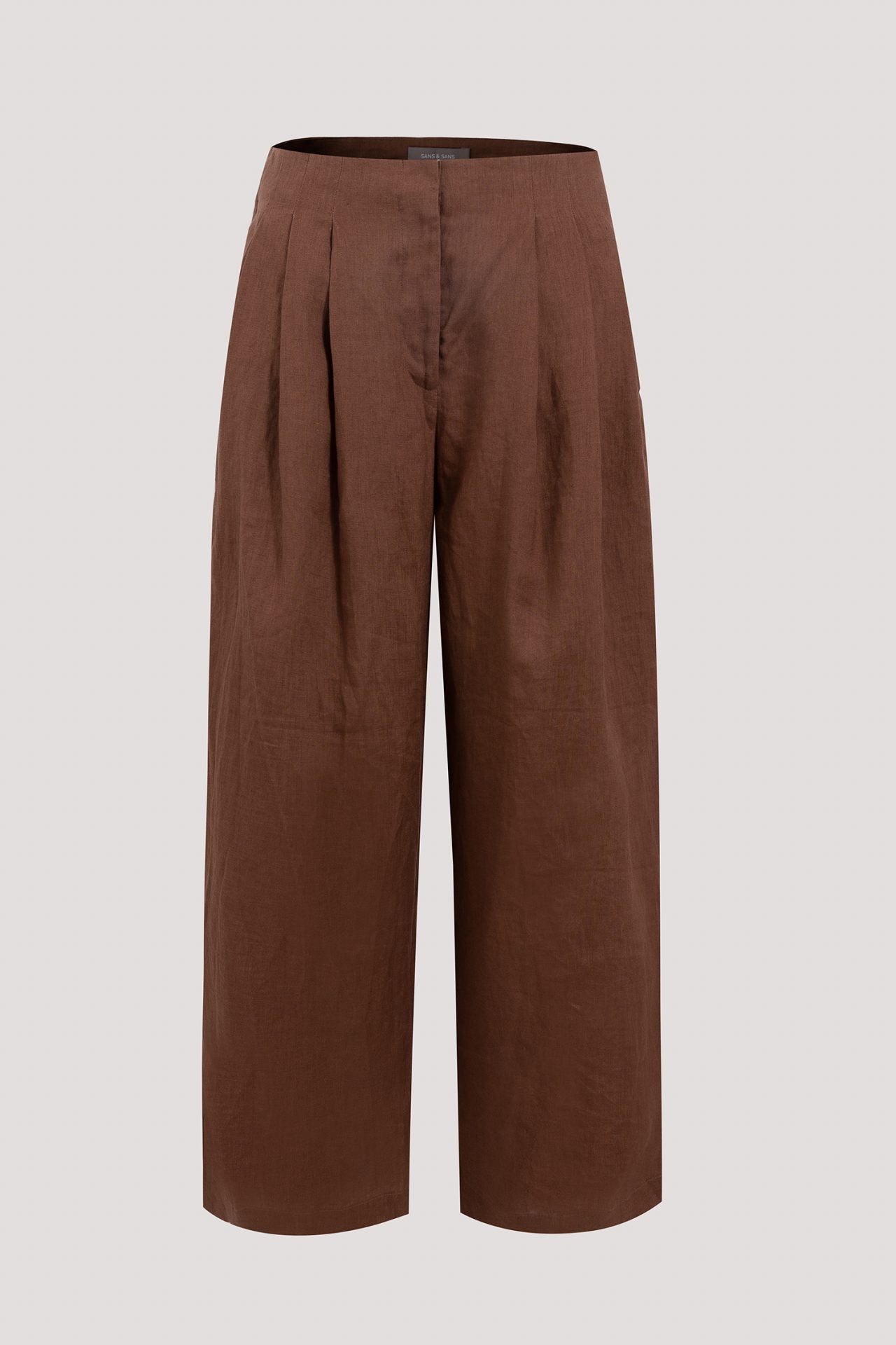 color:BROWN
