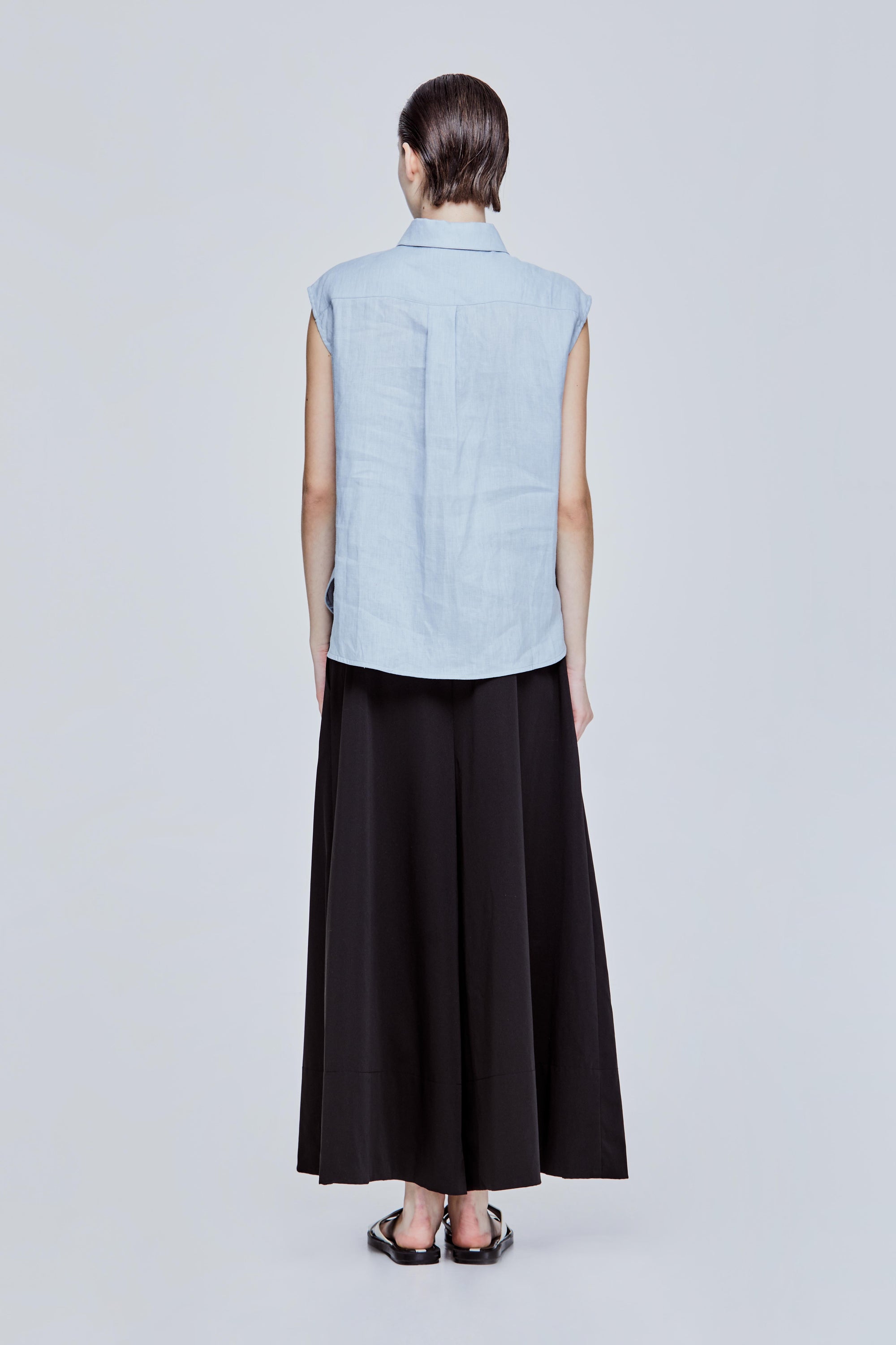 color:PALE BLUE