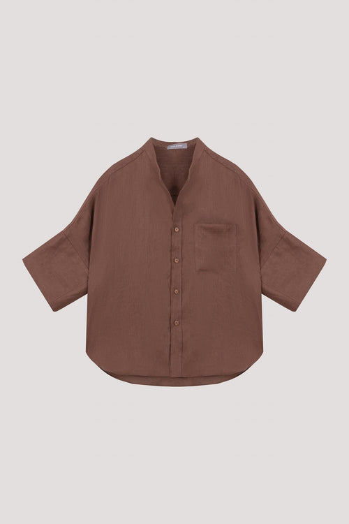 color:BROWN