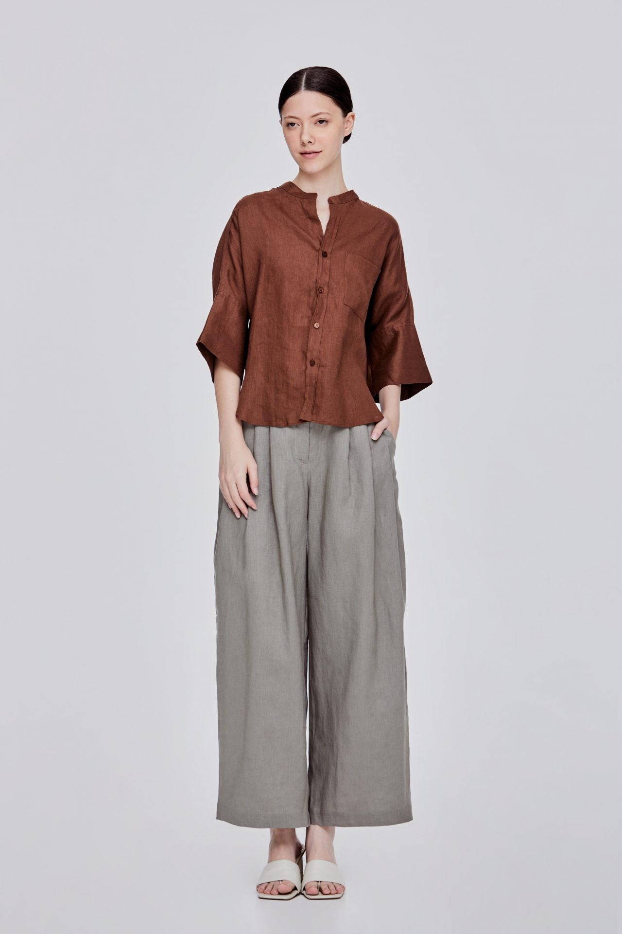 color:BROWN