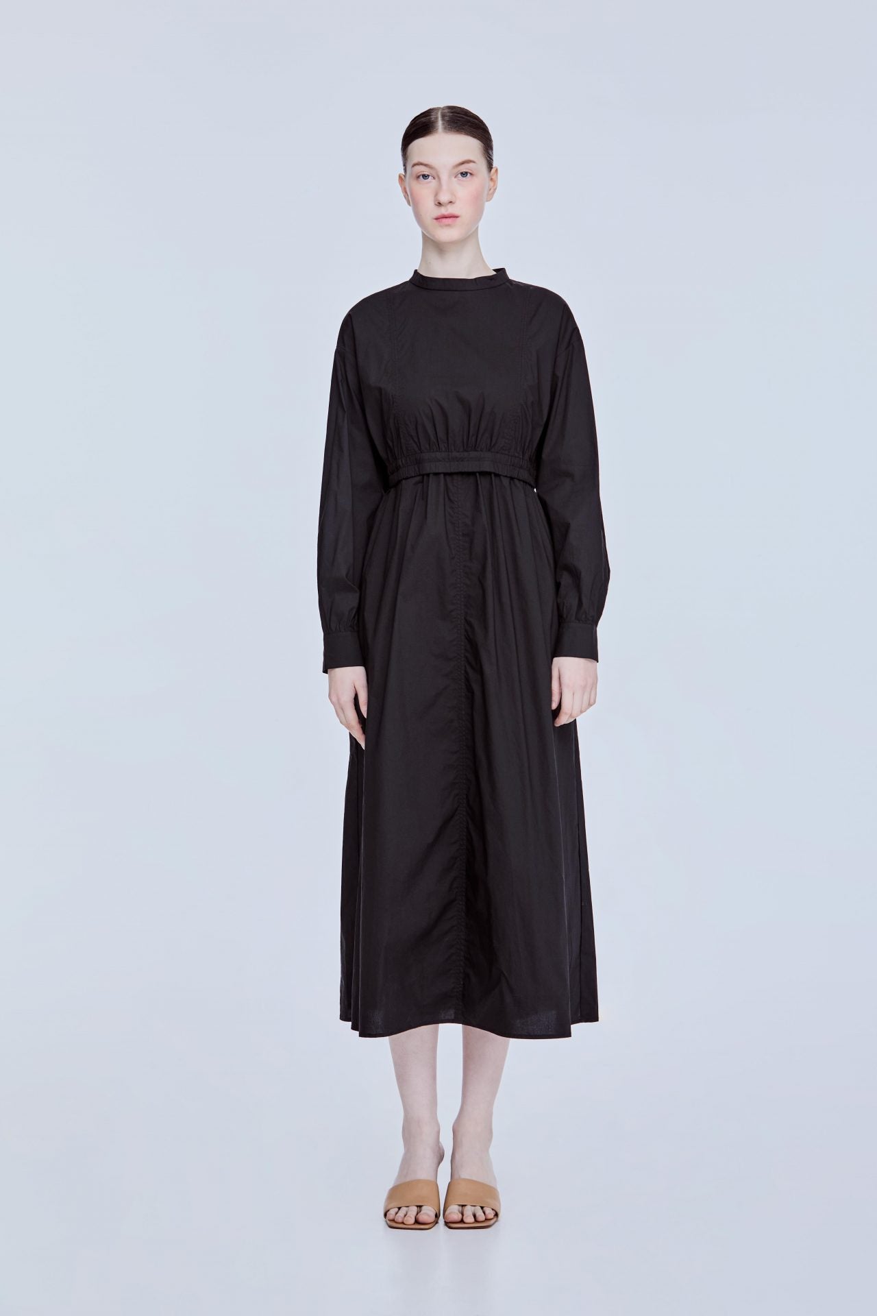 color:NOIR