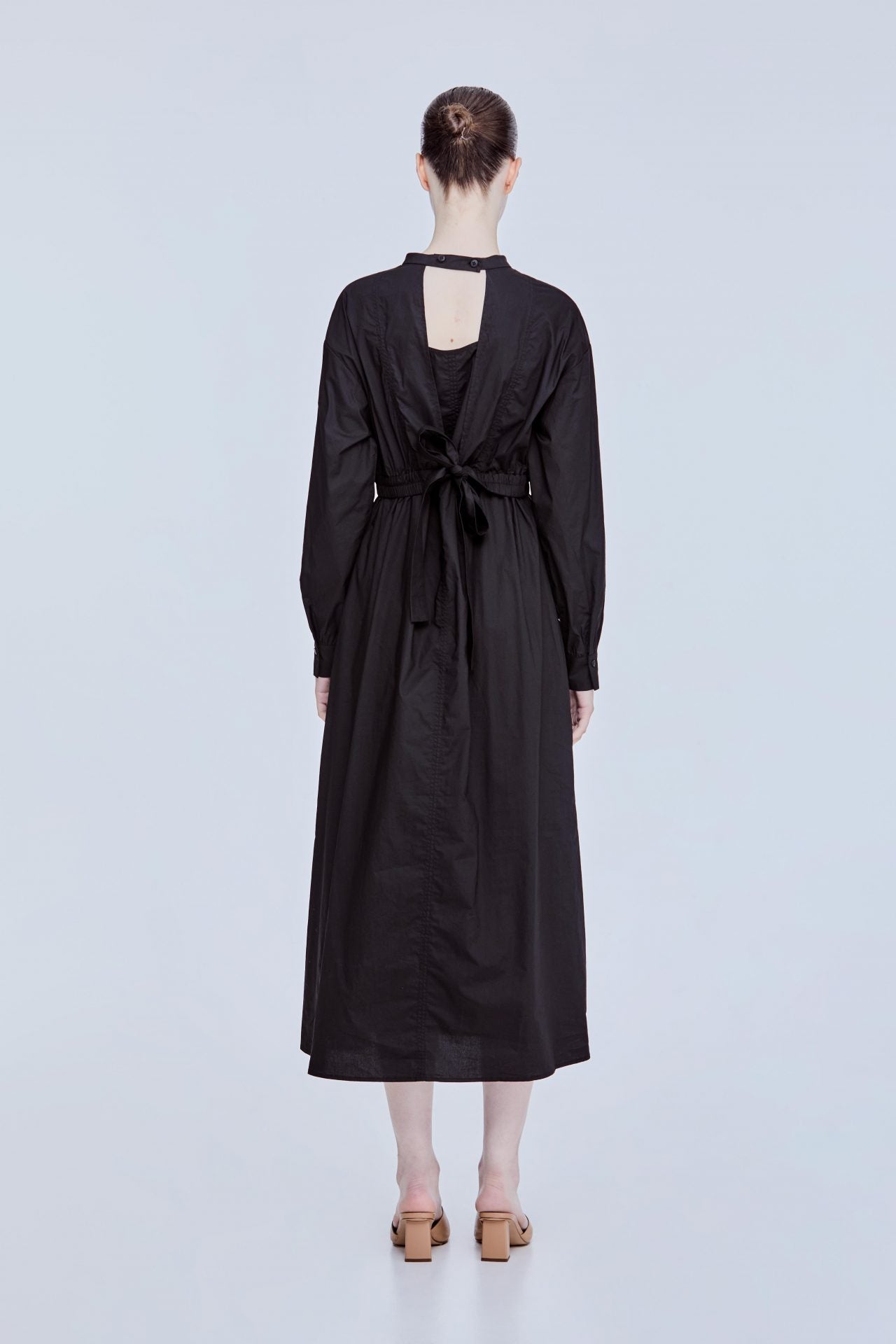 color:NOIR