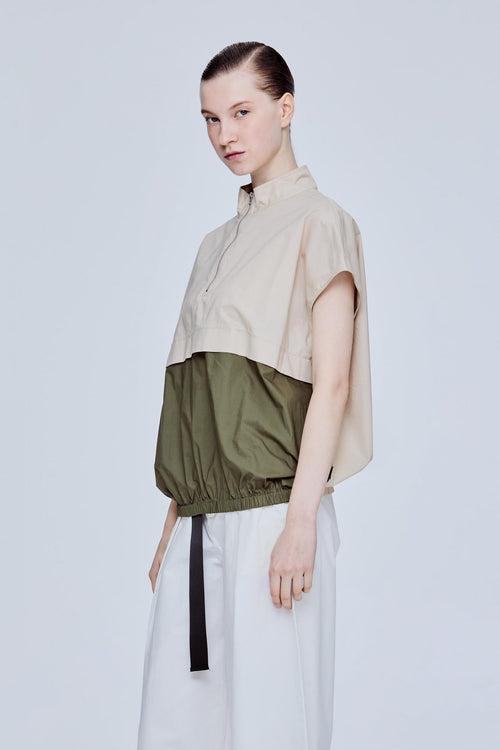 color:KHAKI