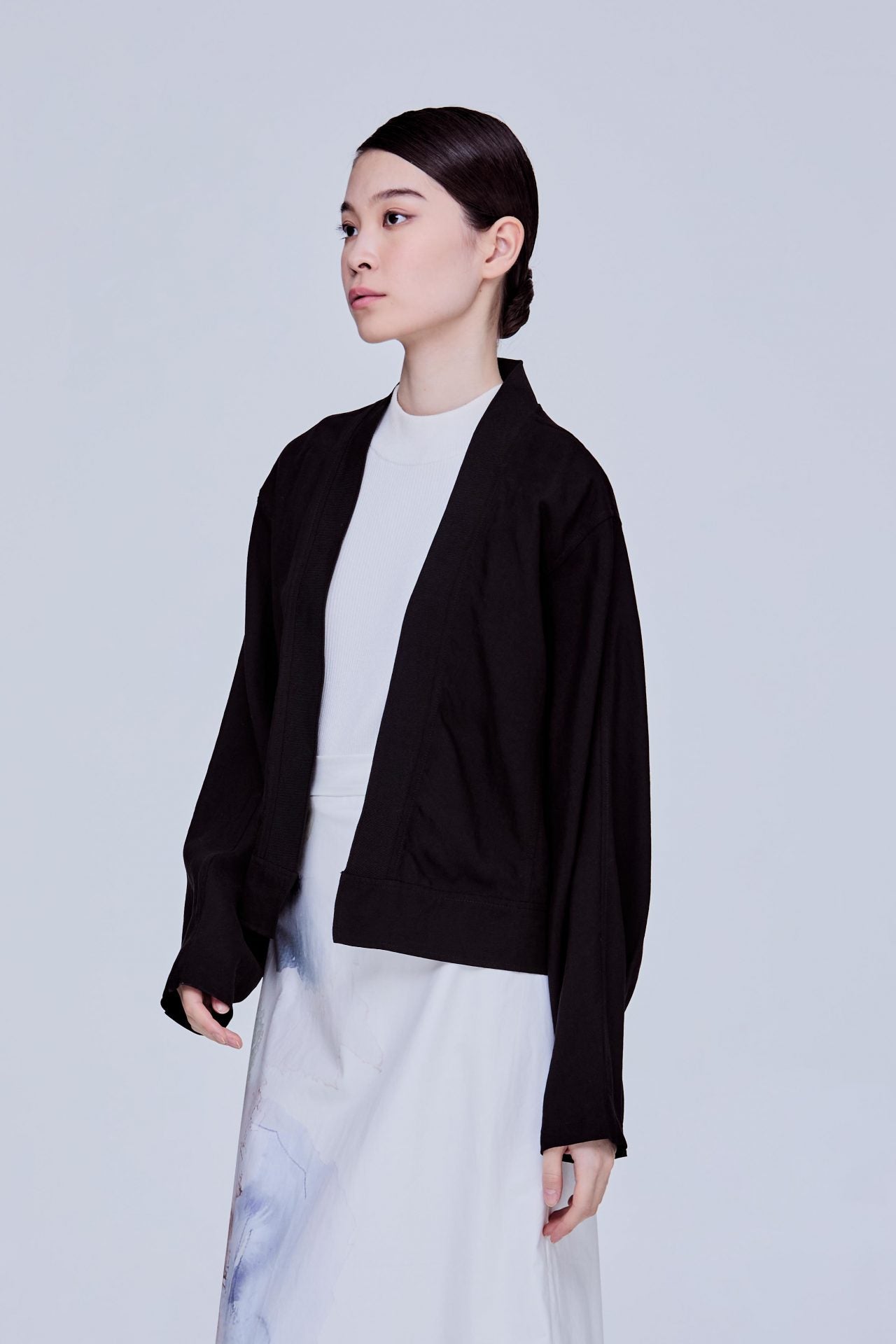 color:NOIR