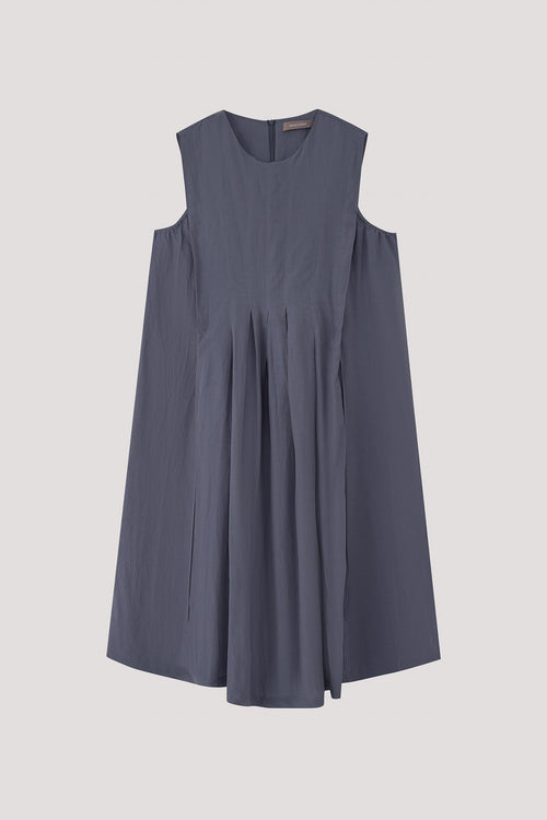 color:STEEL BLUE