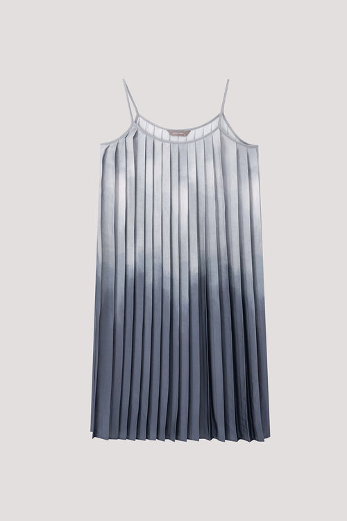 color:GREY