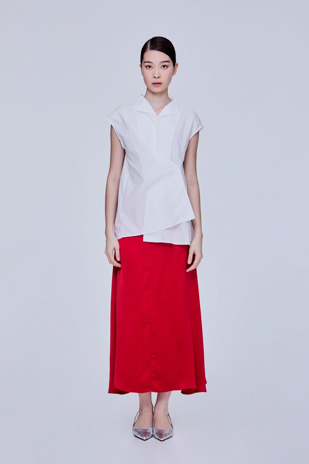 color:IVORY