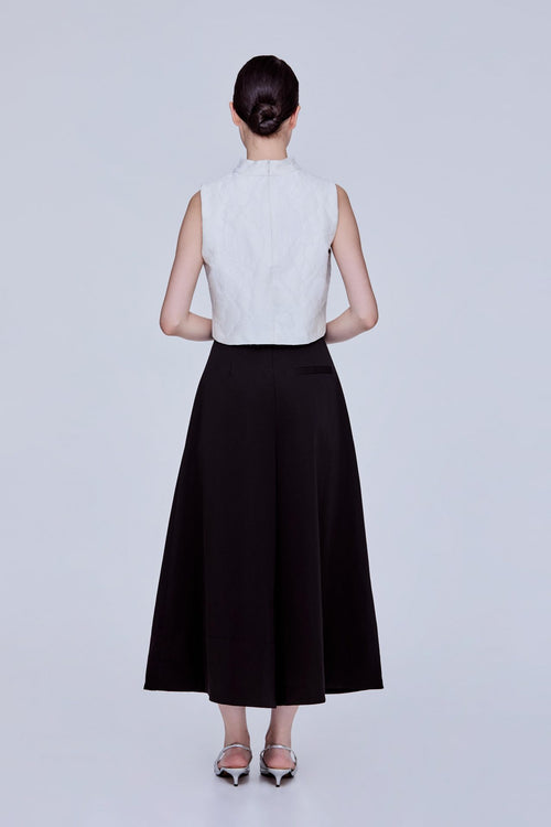 color:IVORY