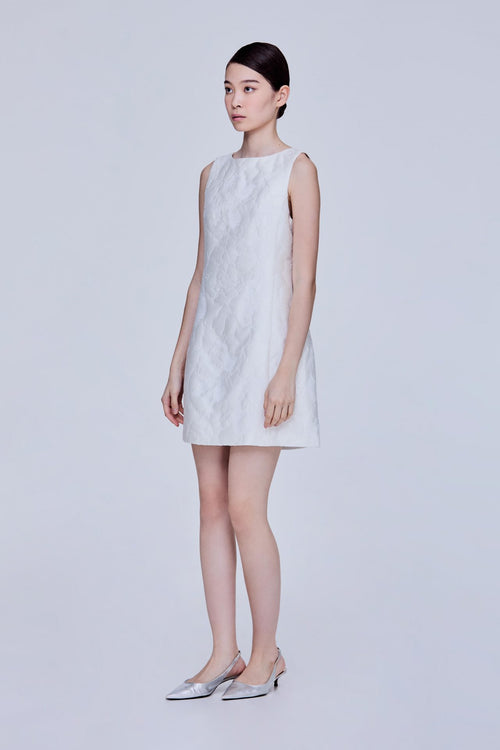 color:IVORY