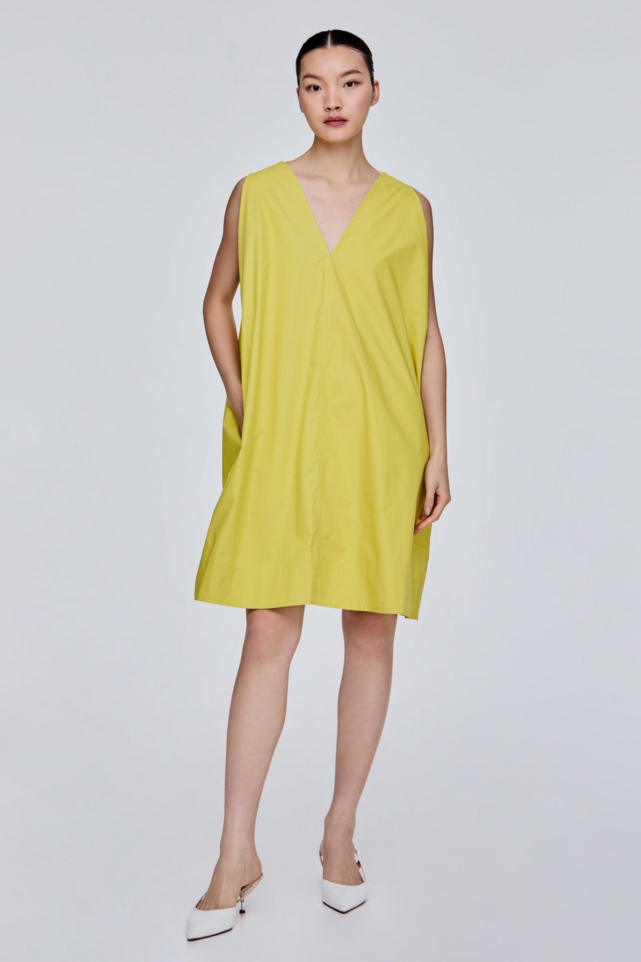 color:LIME