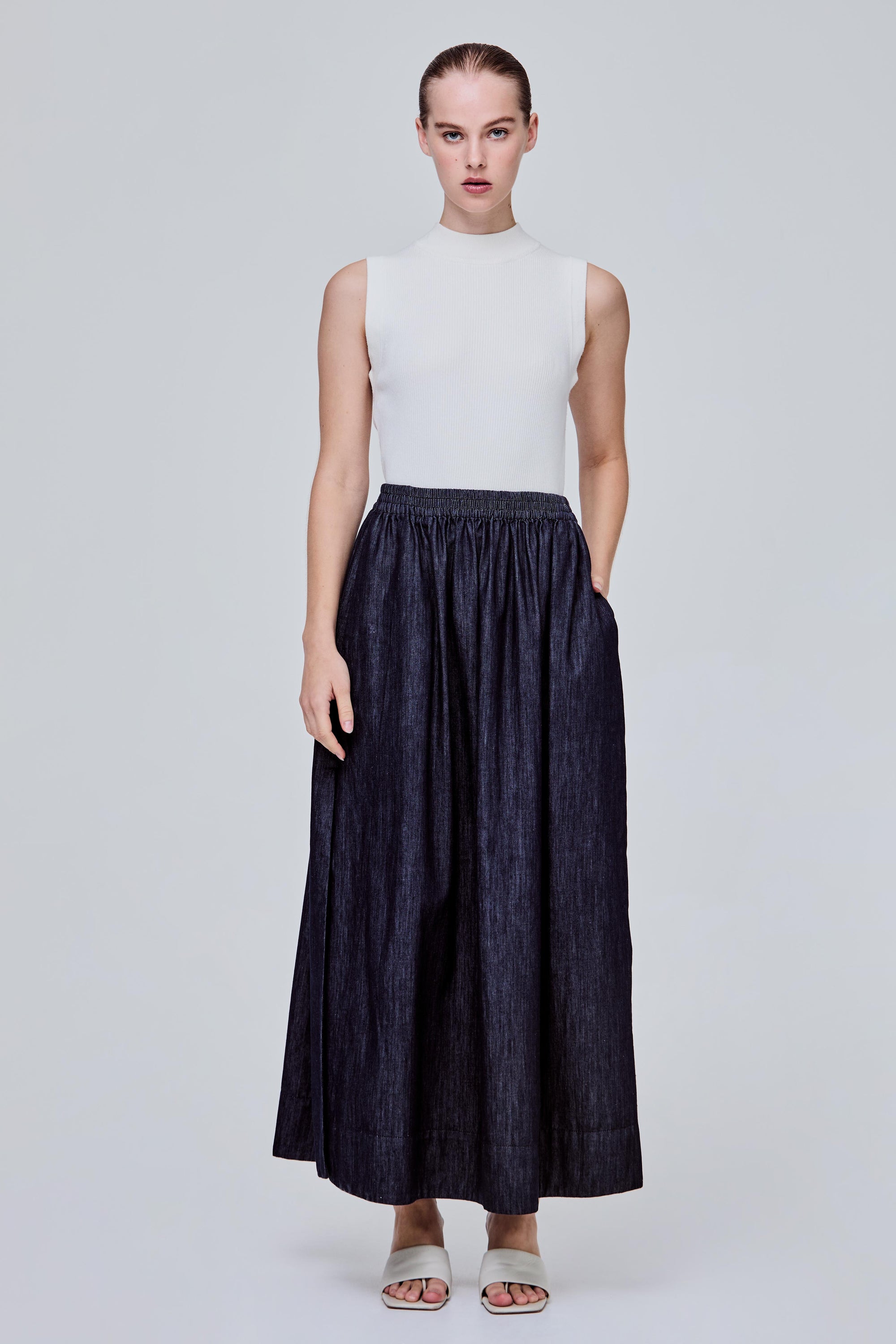 color:DEEP DENIM