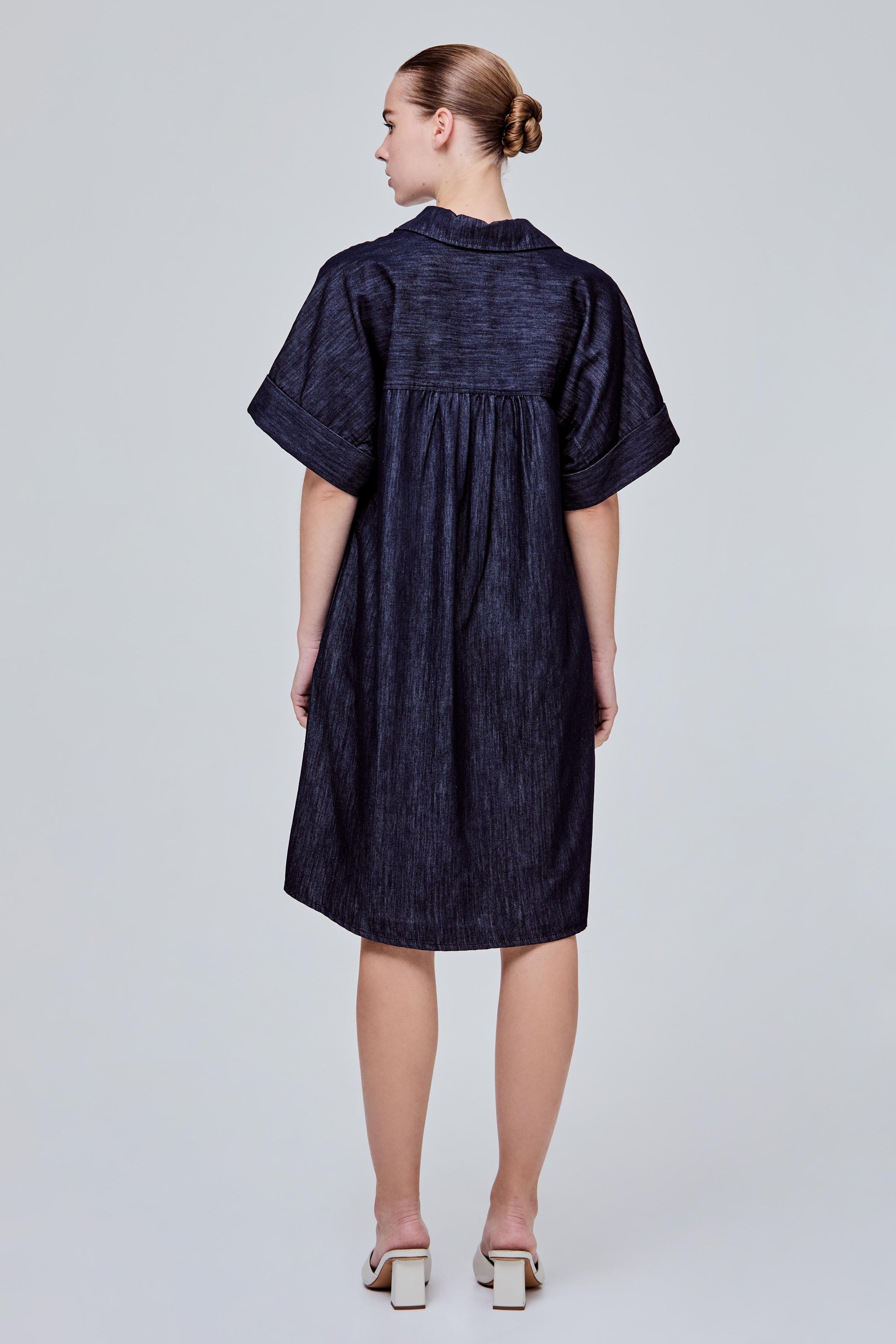 color:DEEP DENIM