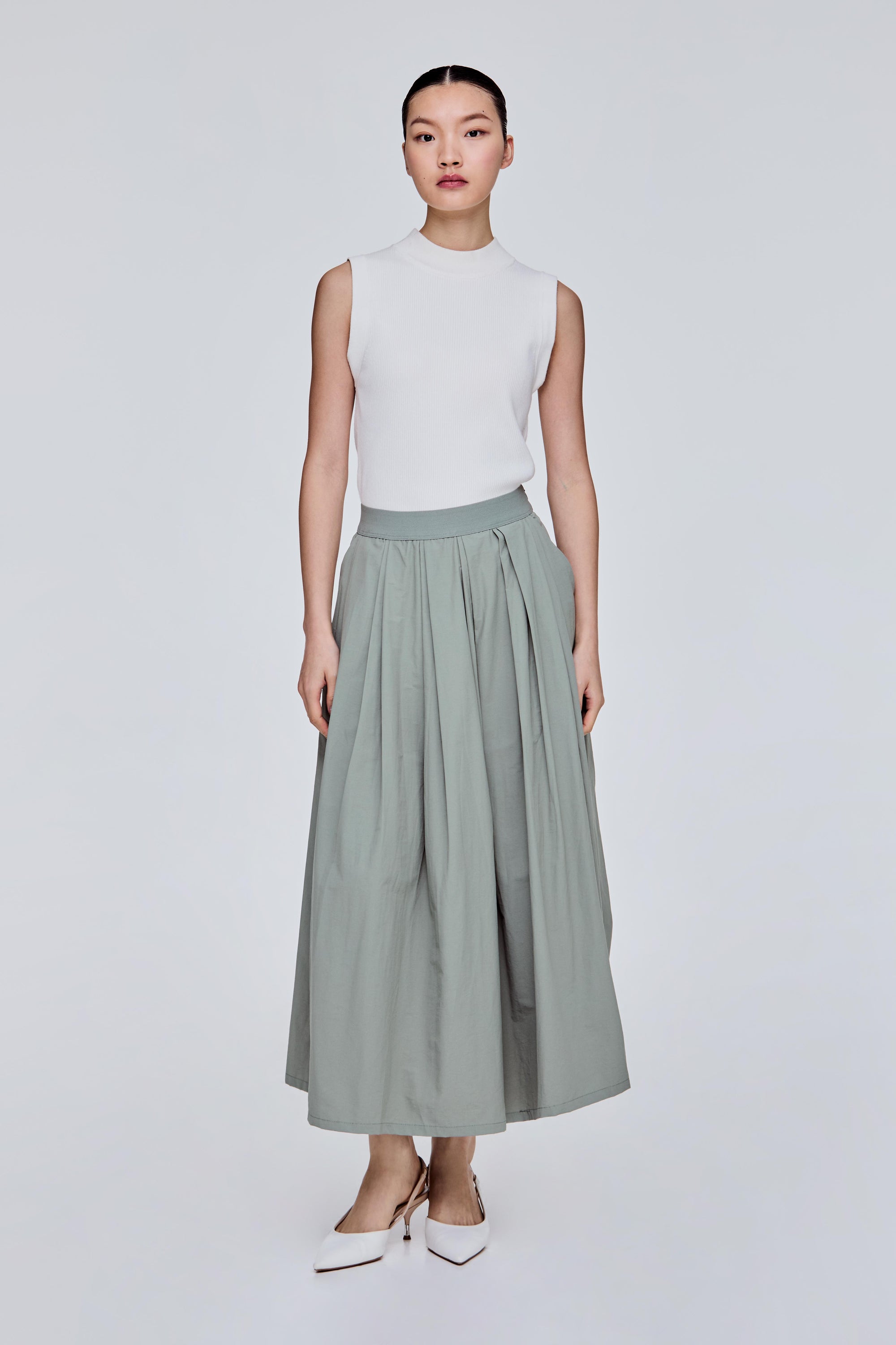 color:MOSS