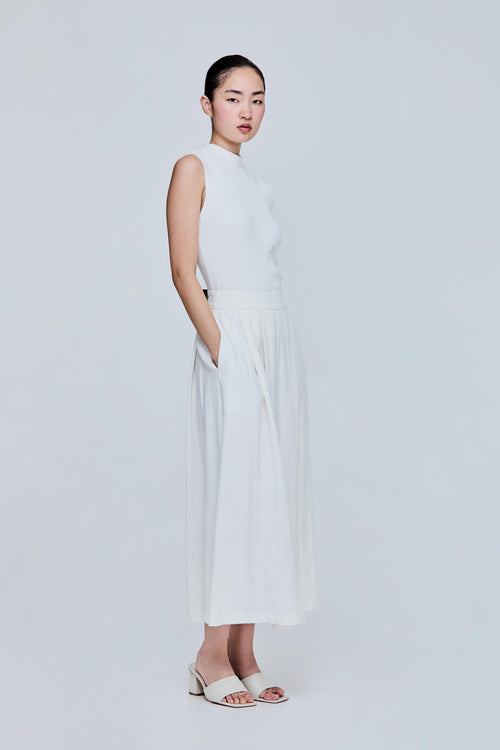 Pleated Flare Zipper Skirt