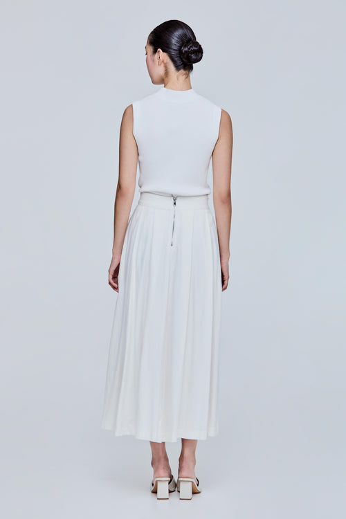 Pleated Flare Zipper Skirt