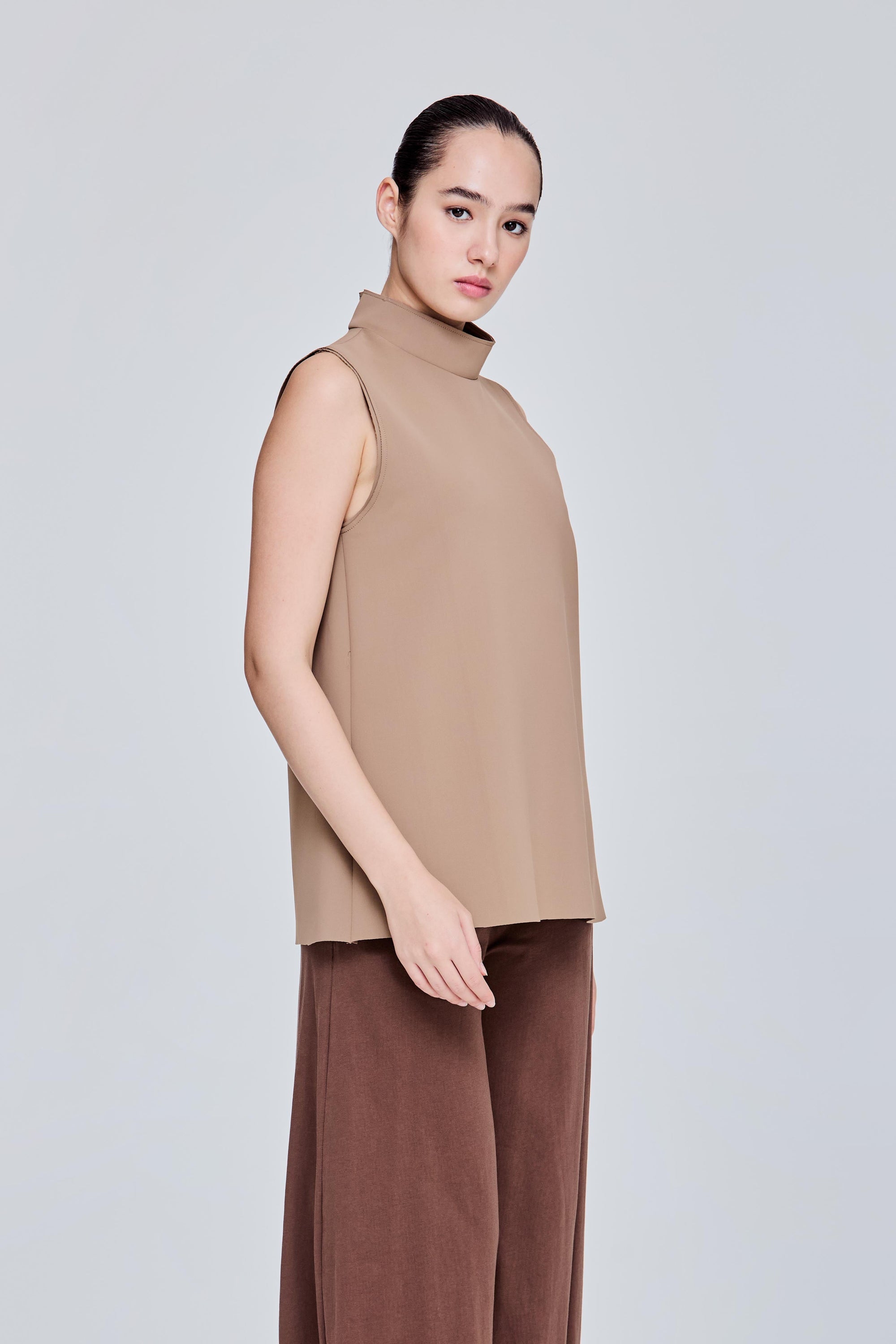 color:COCOA
