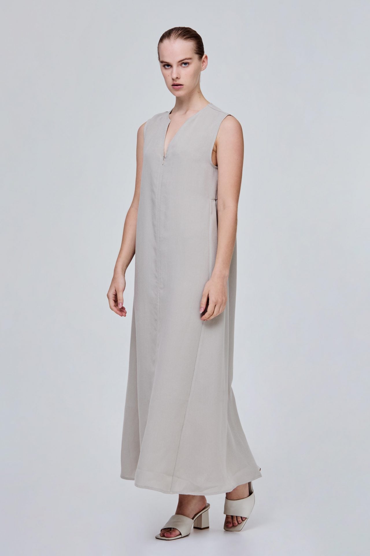 color:TAUPE