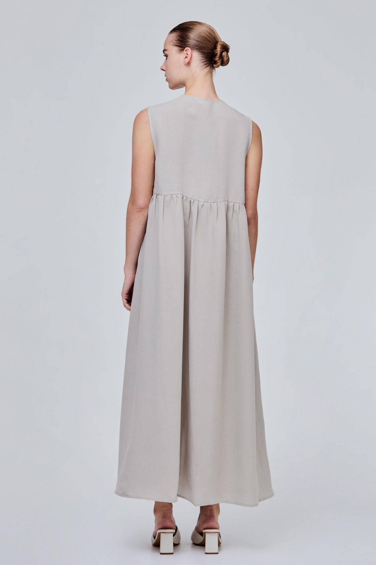 color:TAUPE