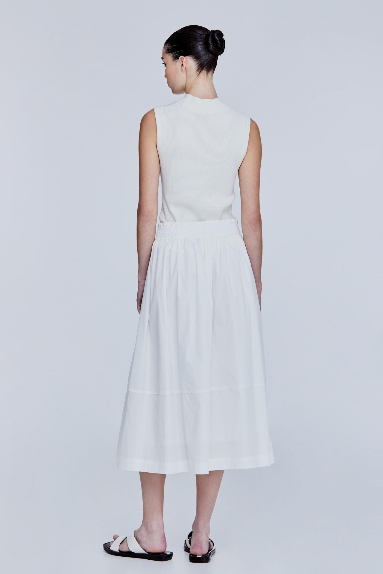 color:IVORY