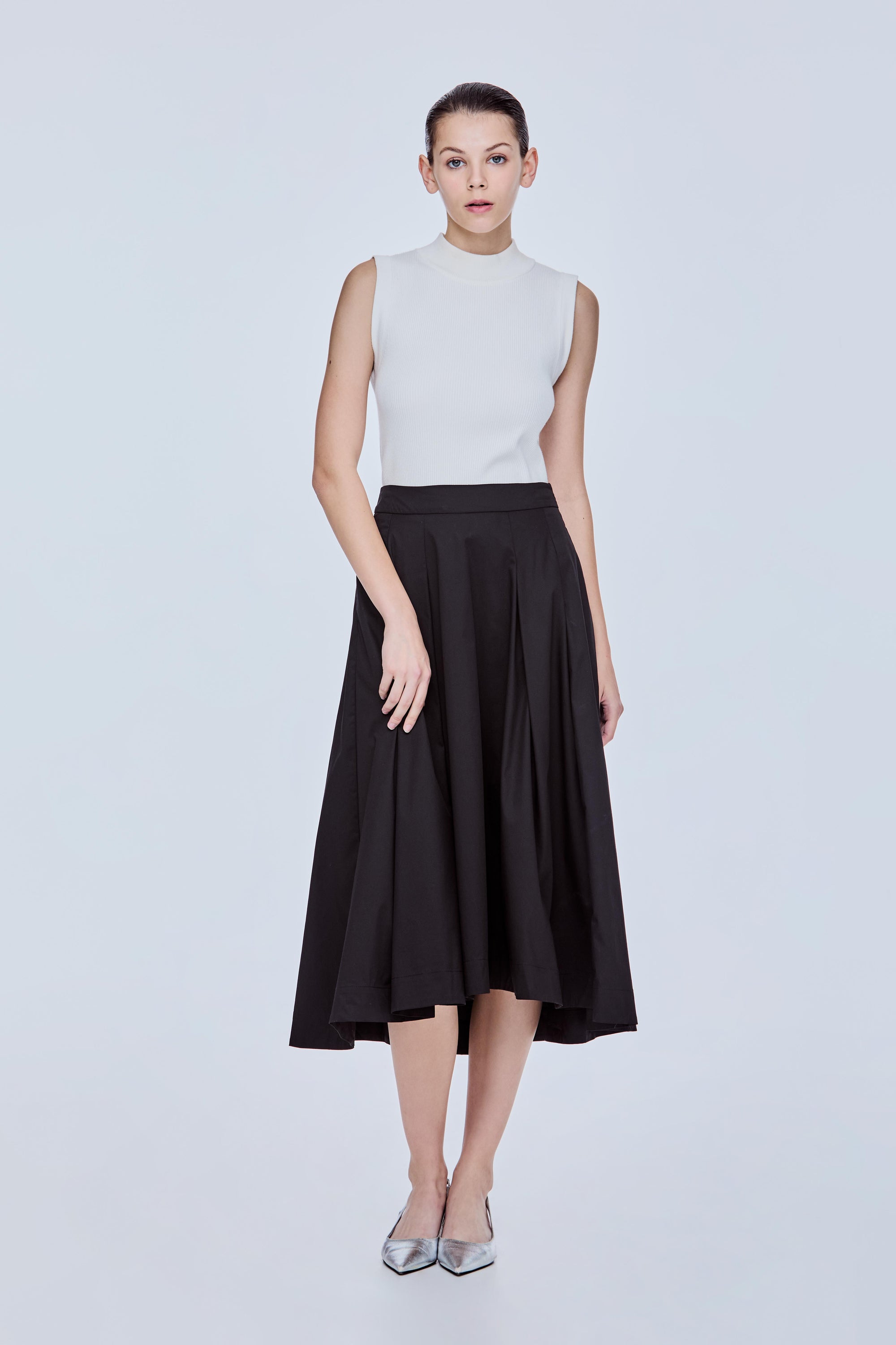 color:NOIR