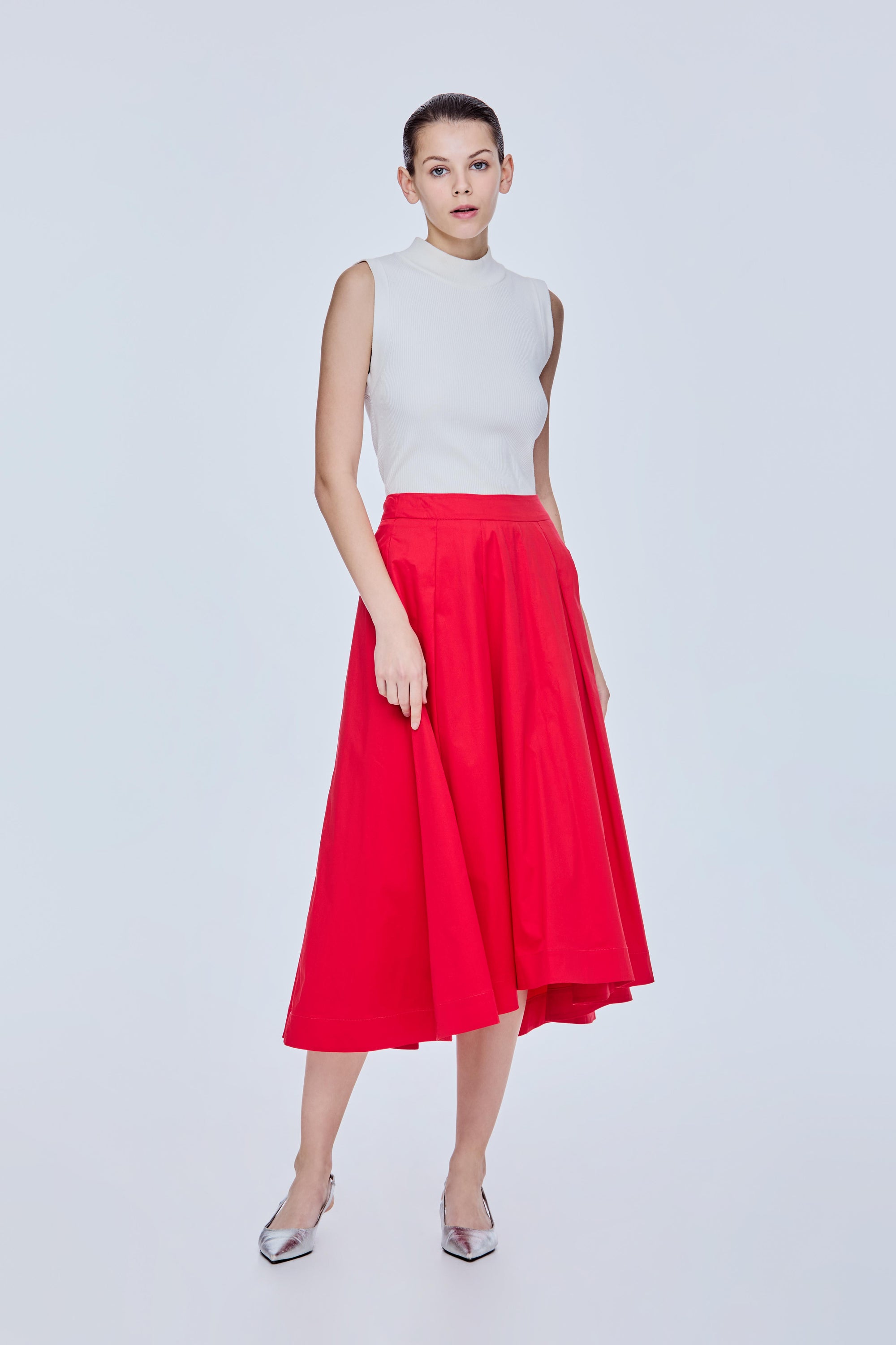 color:SCARLET