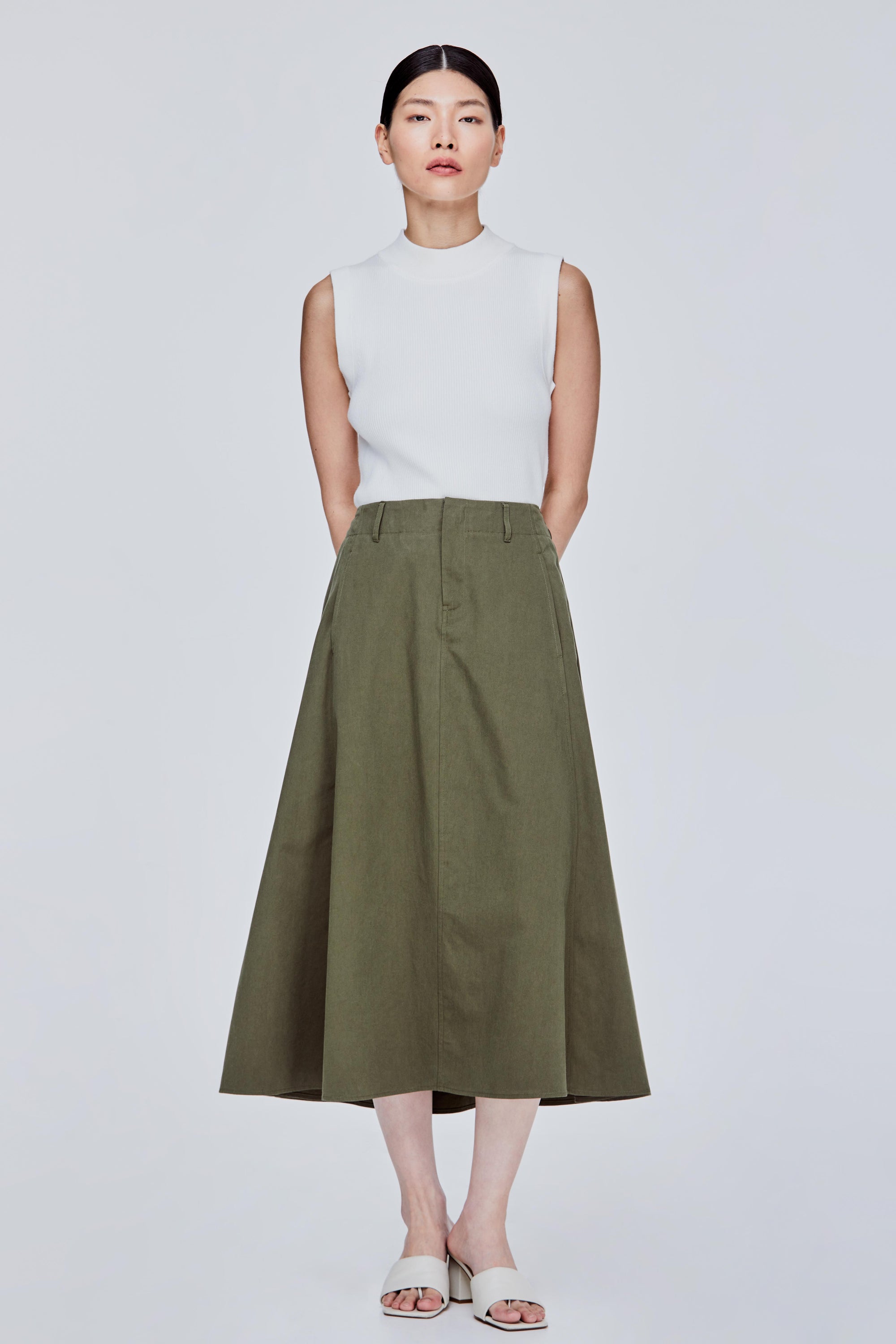 color:KHAKI GREEN