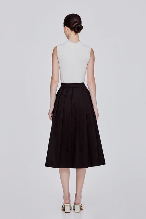 color:NOIR
