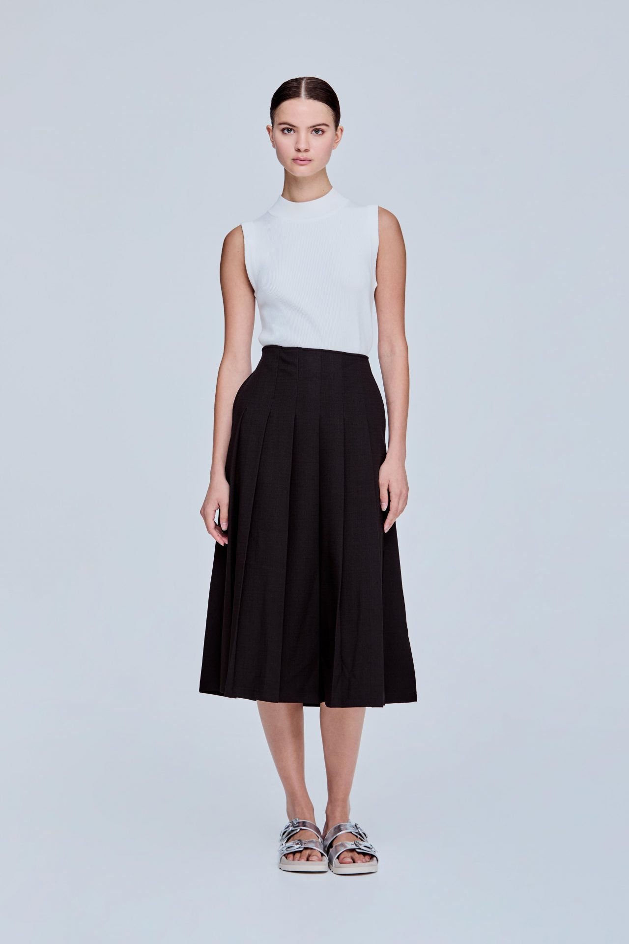 color:NOIR